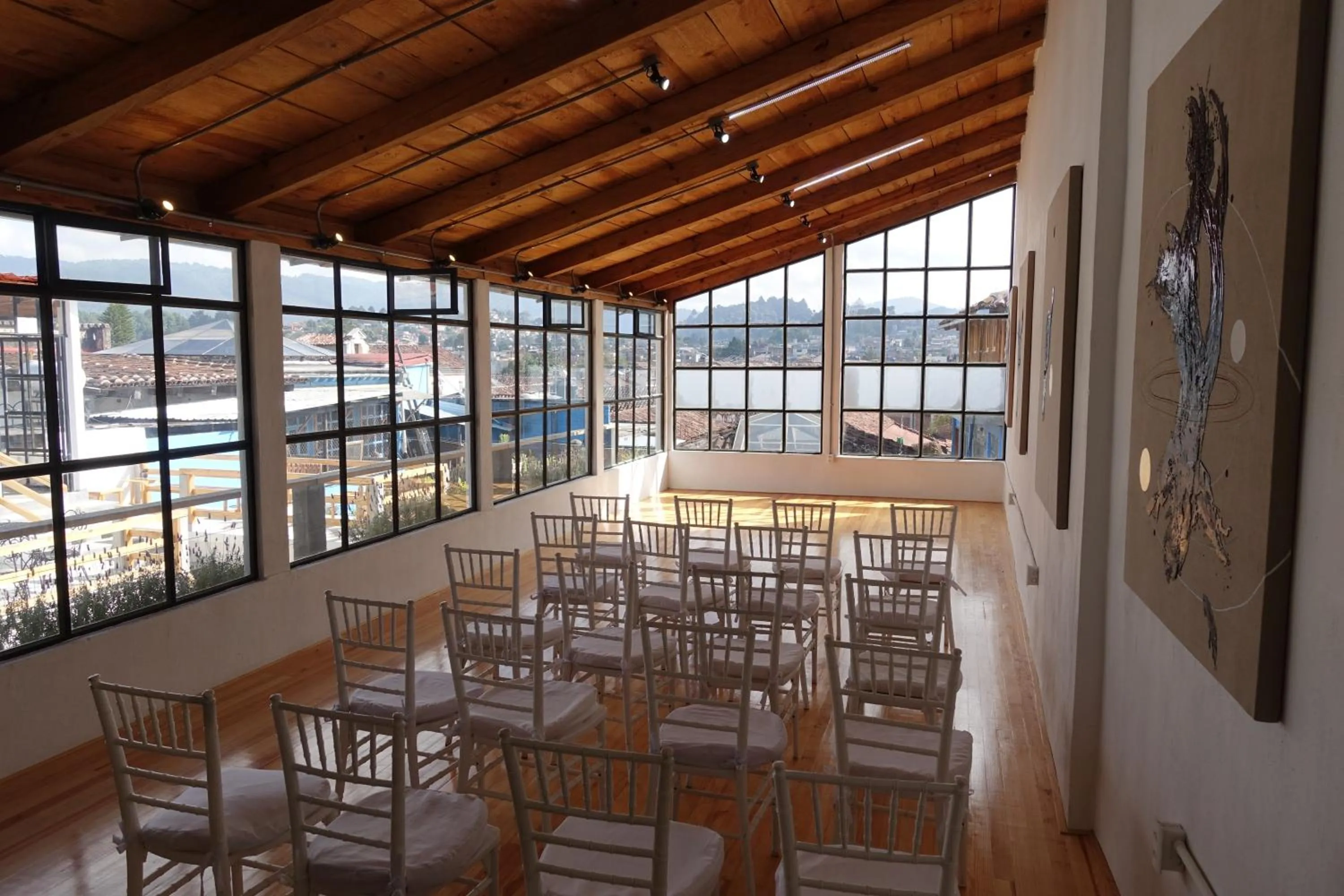 Banquet/Function facilities in La Tozi Hotel