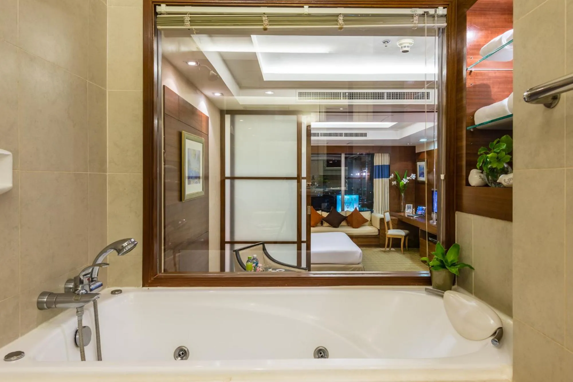Bathroom in Jasmine City Hotel