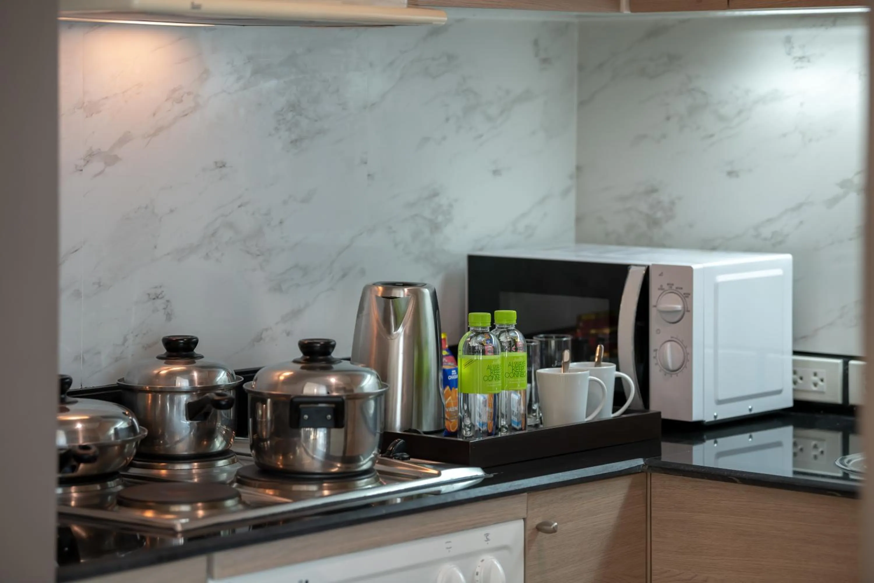 Kitchen or kitchenette in Jasmine City Hotel