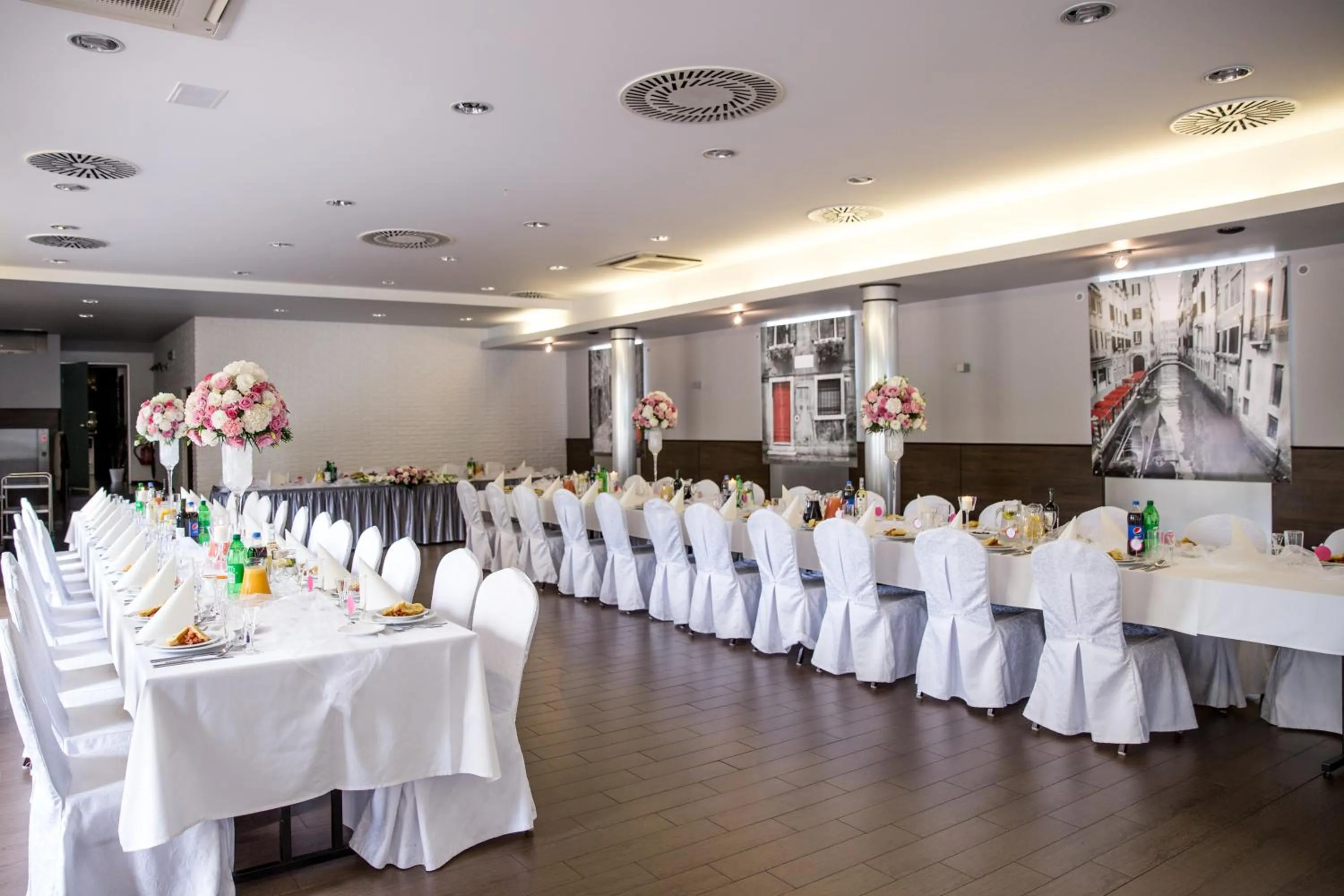 Banquet/Function facilities in Hotel Walewscy