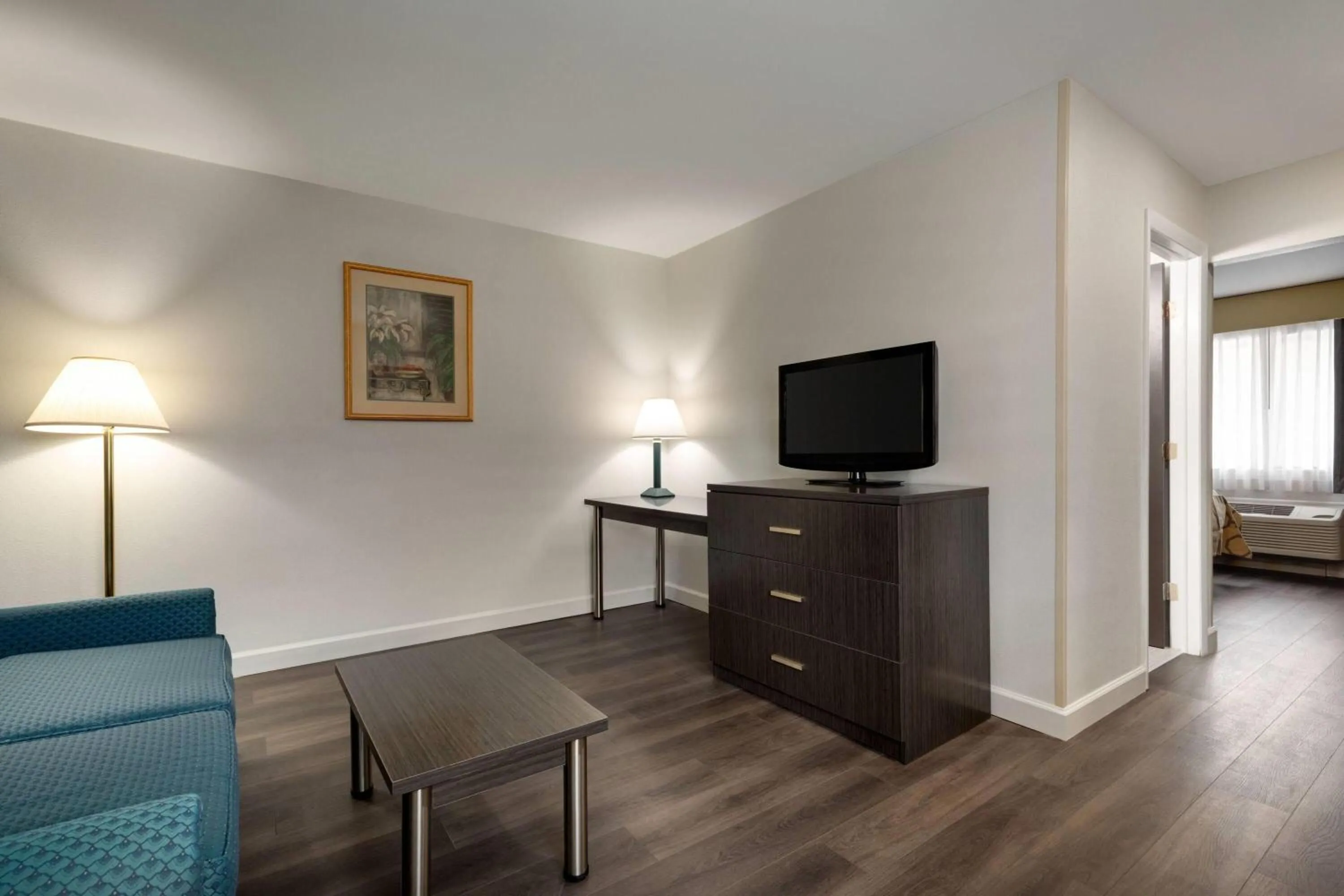 Photo of the whole room in Baymont by Wyndham Branford/New Haven