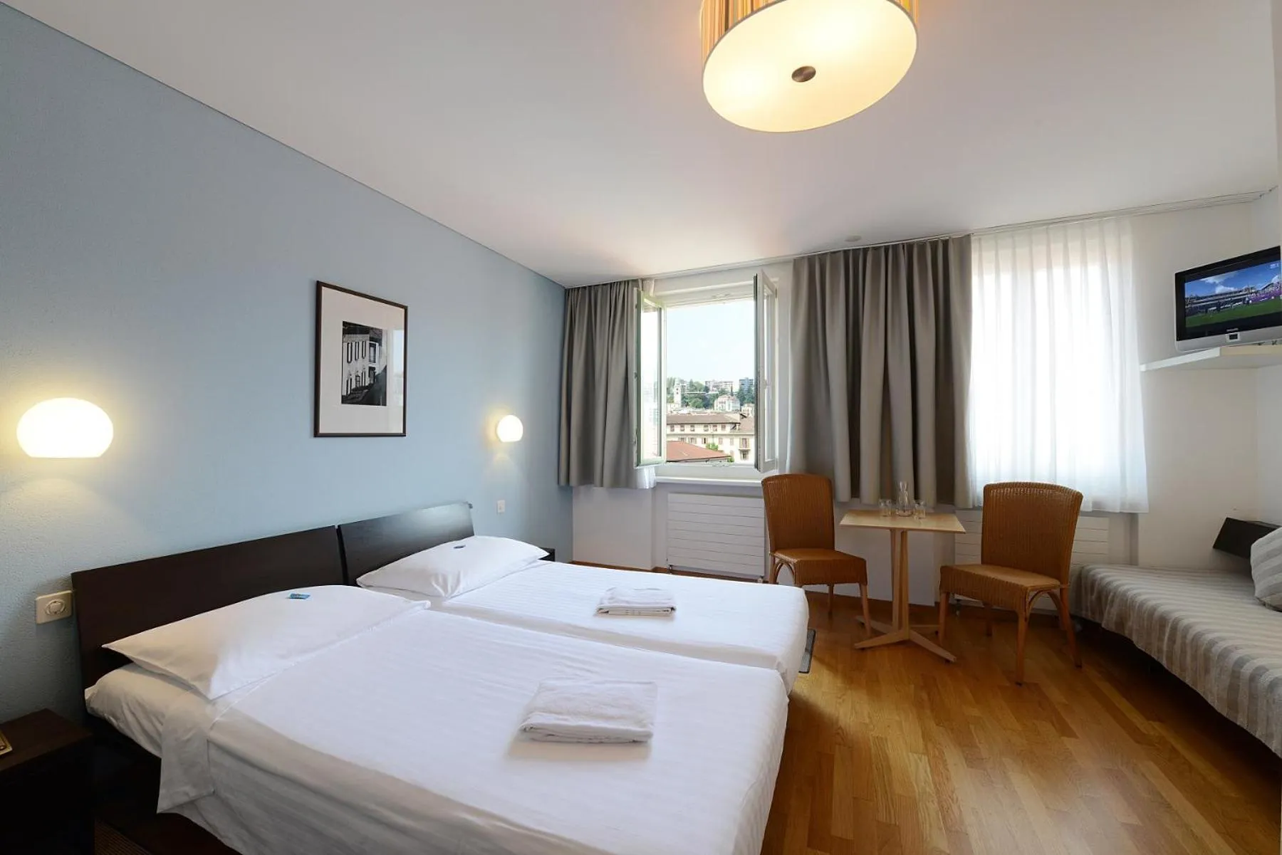 Bedroom, Bed in Hotel Pestalozzi Lugano