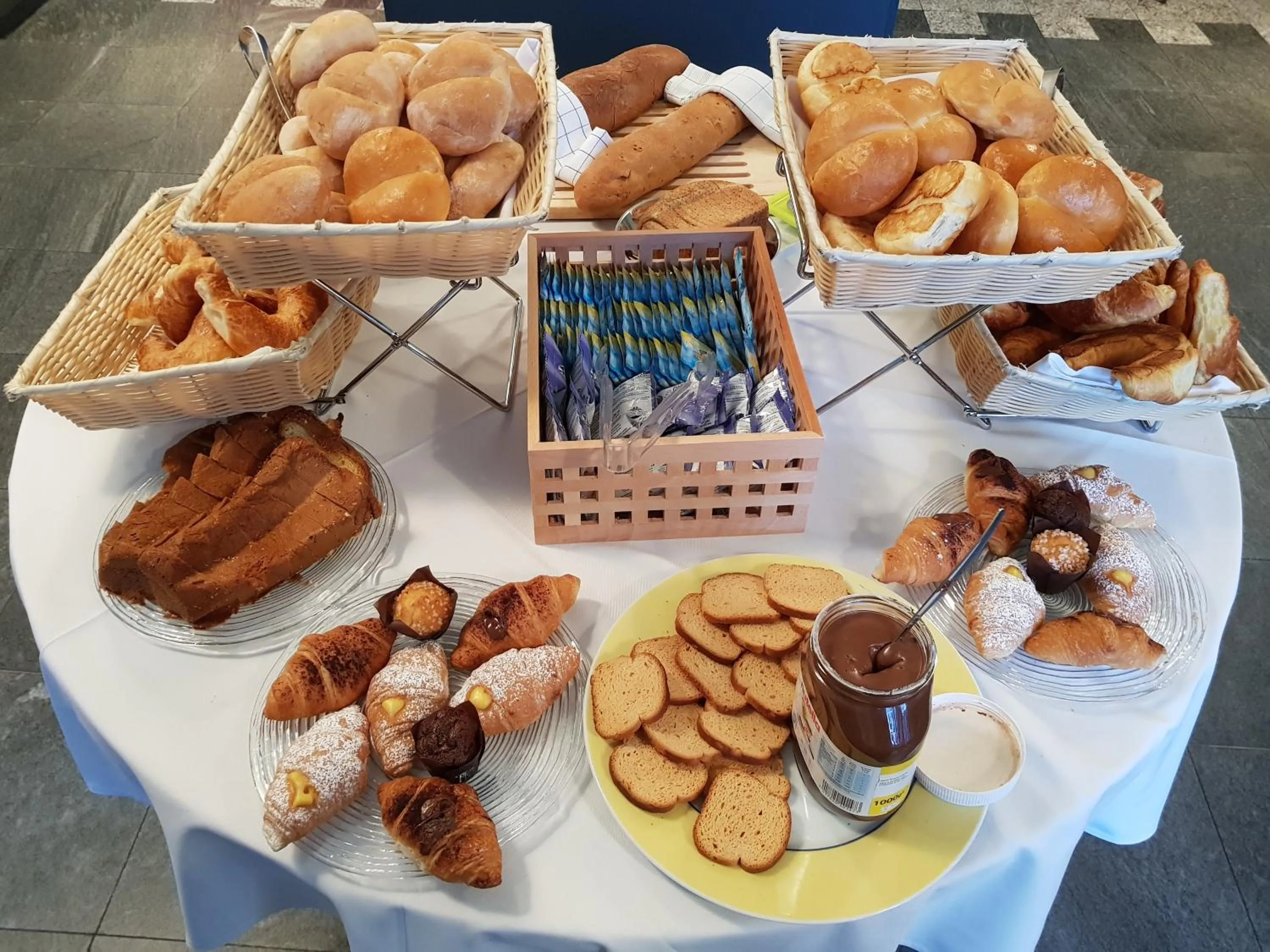Buffet breakfast in Hotel Pestalozzi Lugano