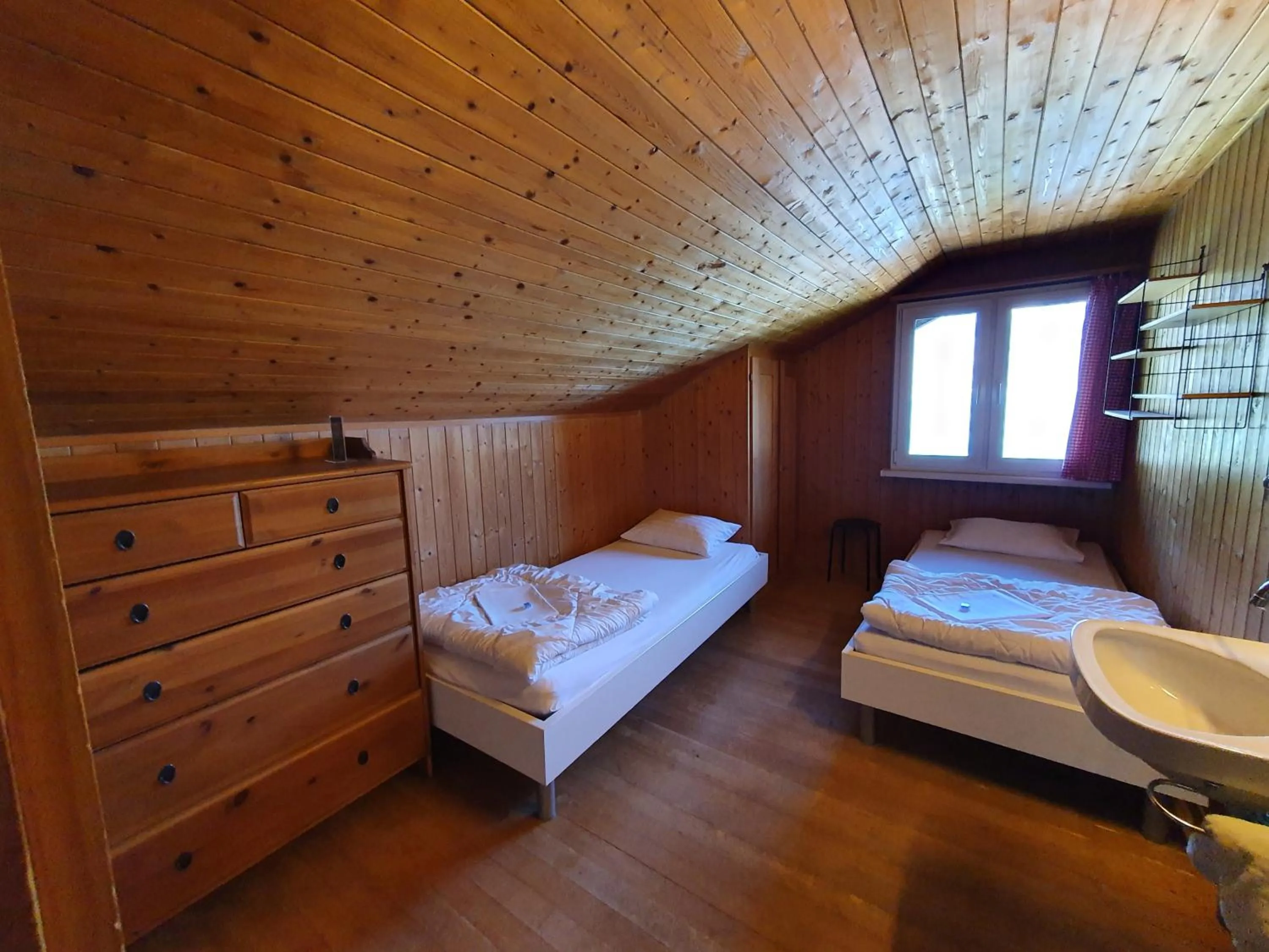 Photo of the whole room, Bed in Lake Lodge Hostel