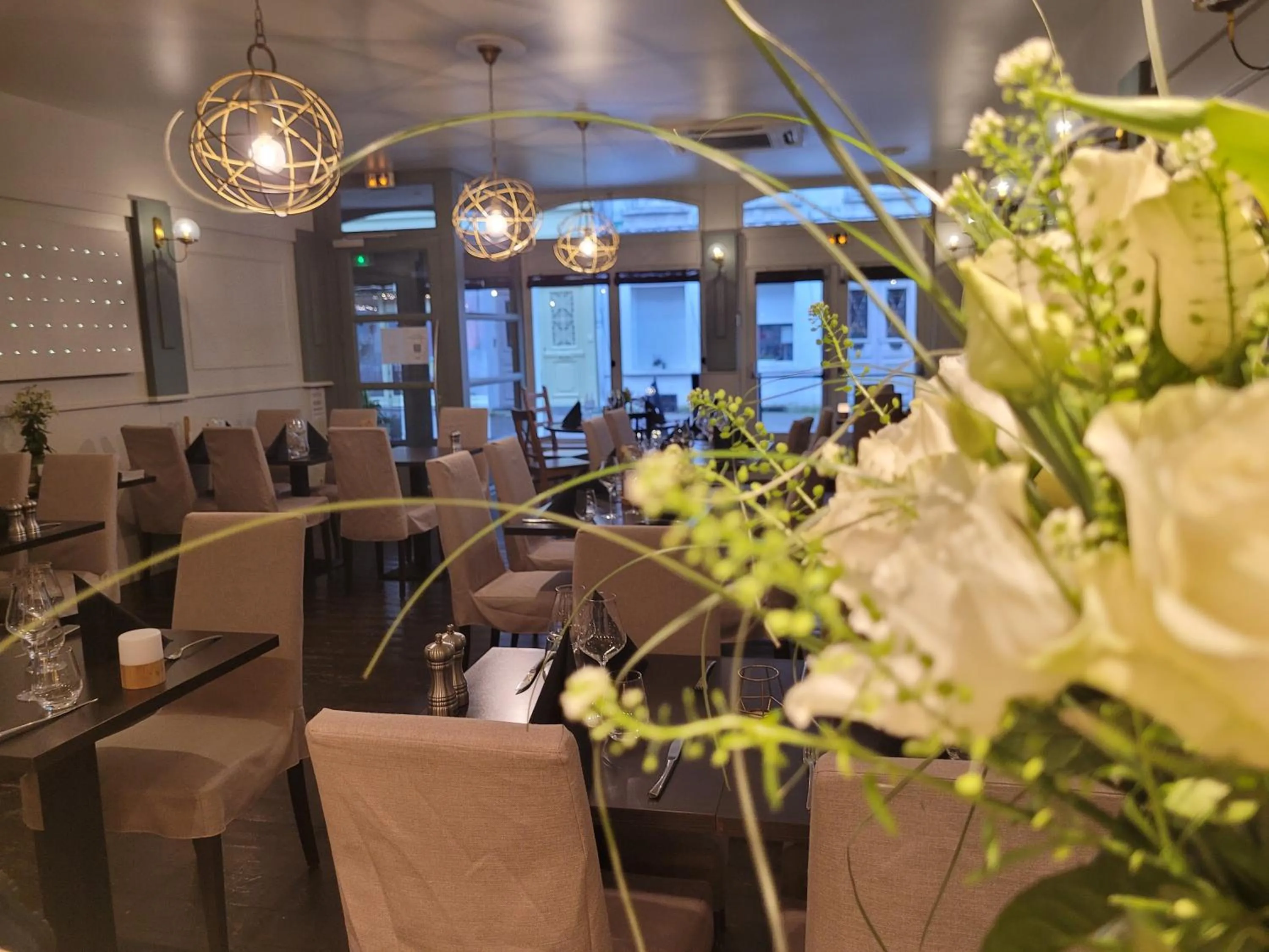 Restaurant/places to eat in Hôtel Restaurant L'Industrie