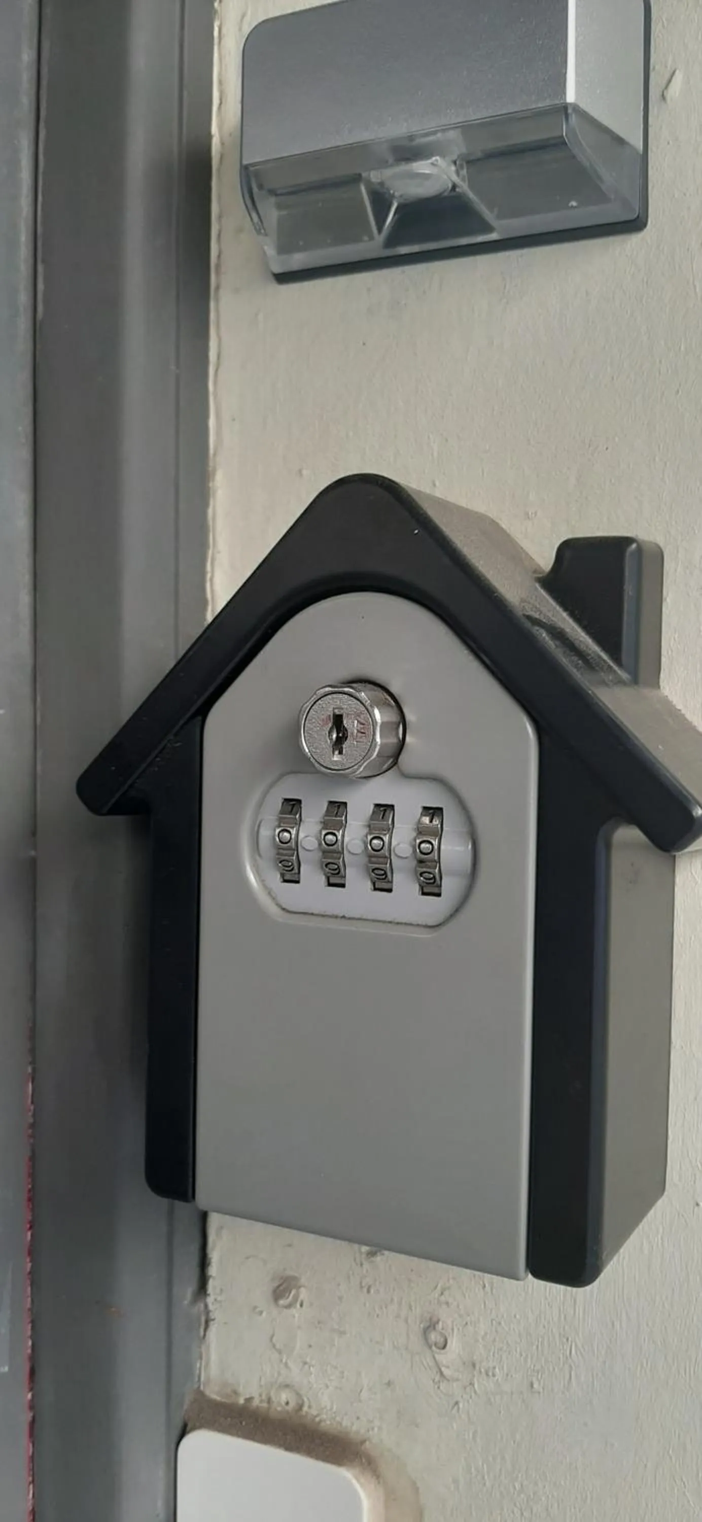 Property building in Hôtel Restaurant L'Industrie