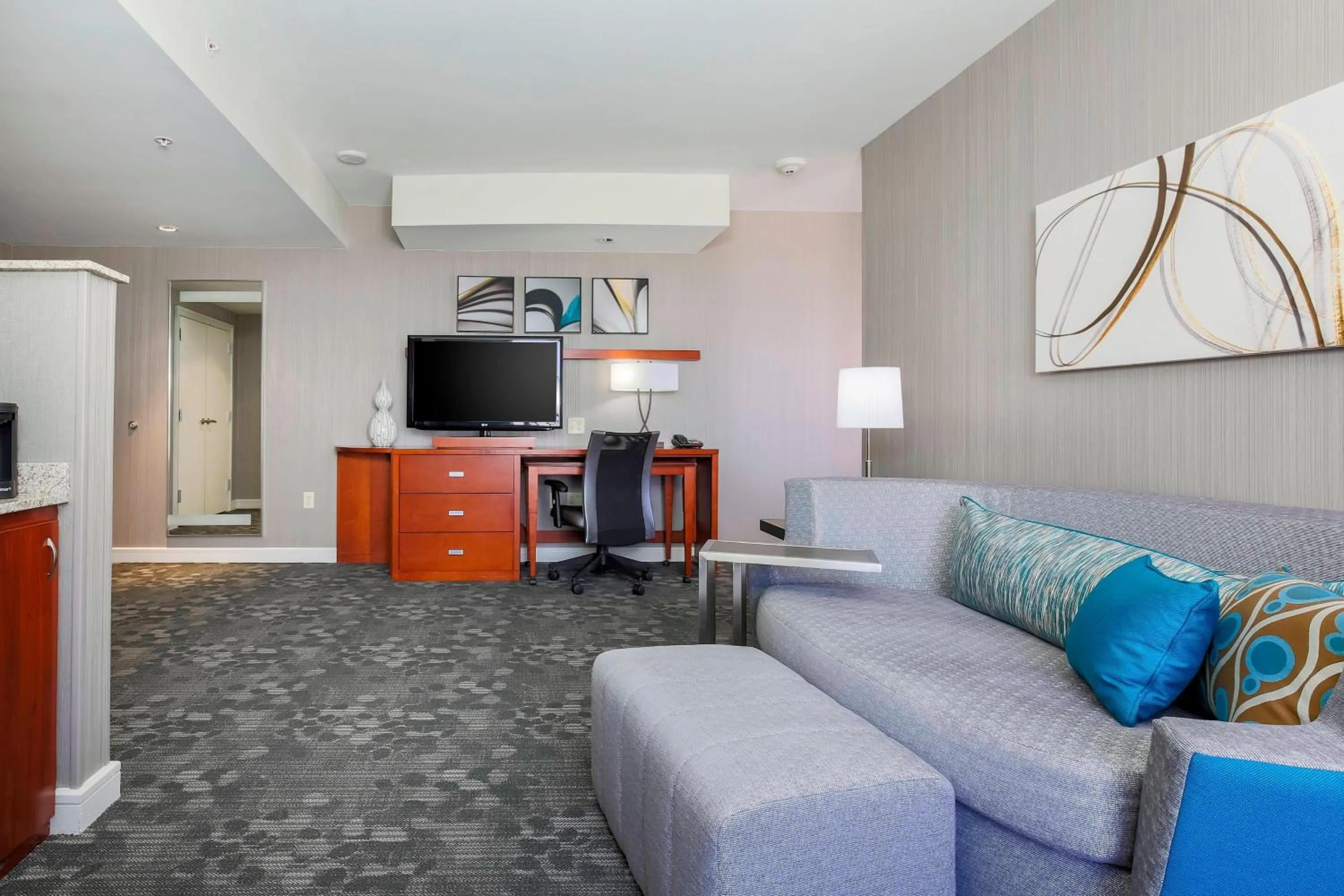 Photo of the whole room in Courtyard by Marriott Amarillo Downtown