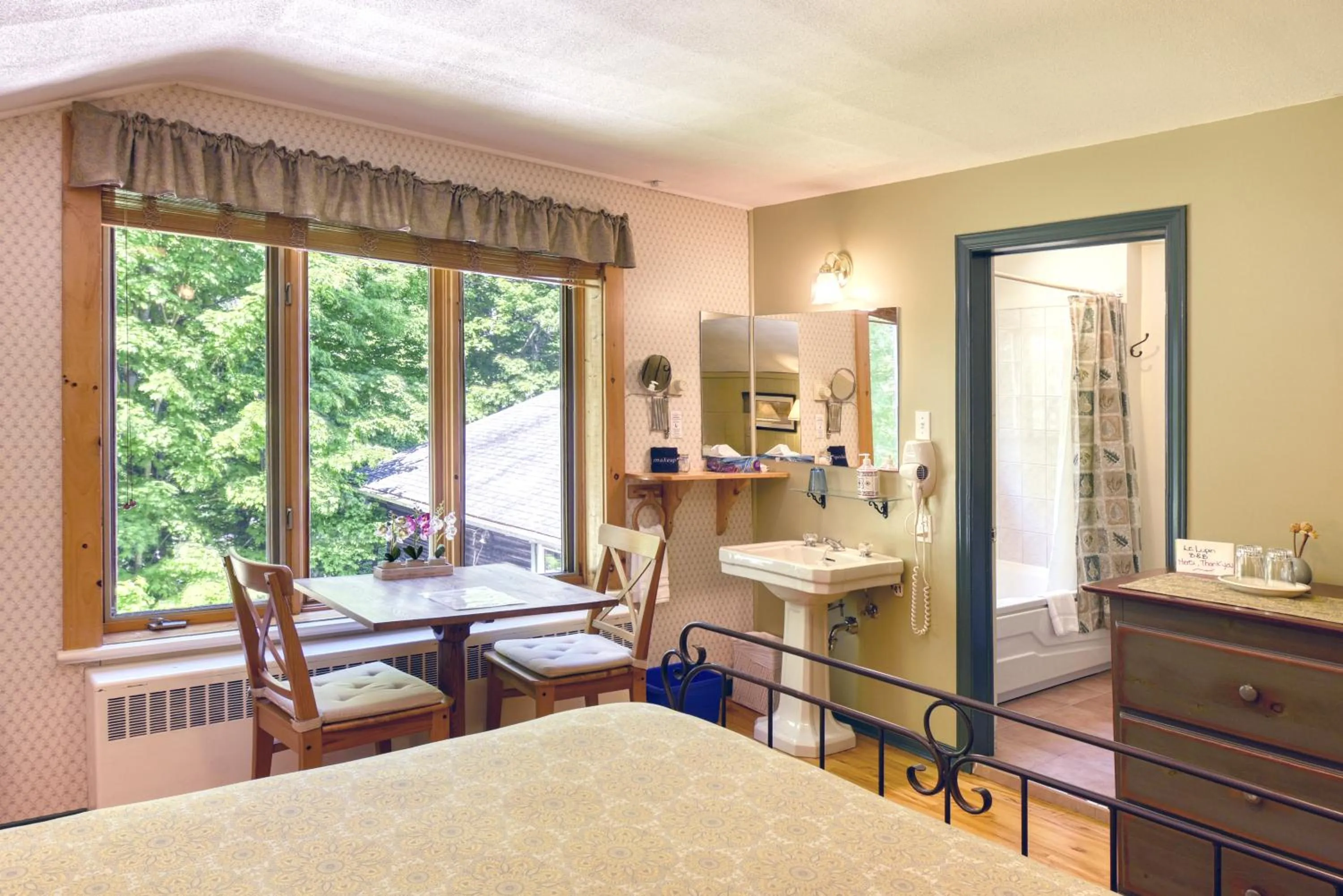 Auberge Le Lupin-Self Check-in