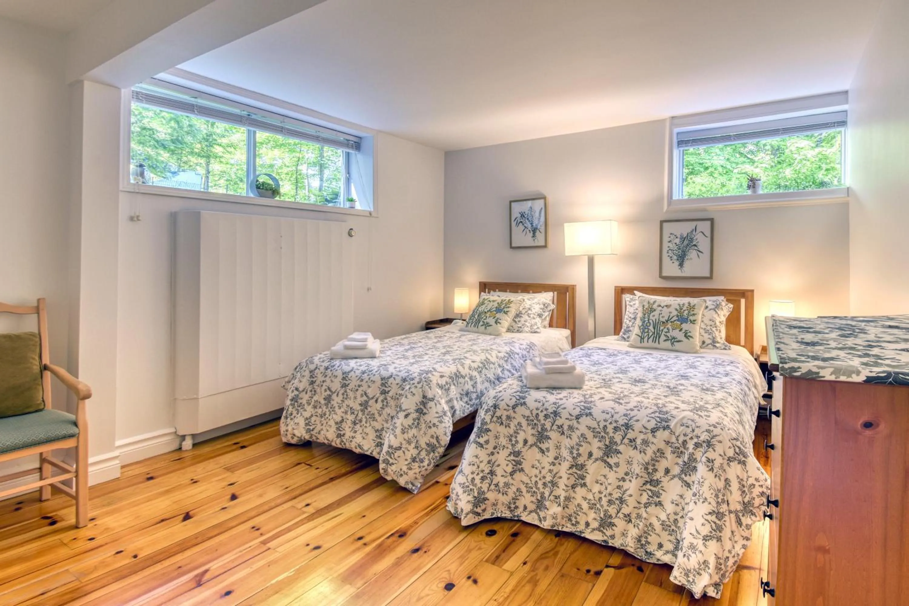 Bed in Auberge Le Lupin-Self Check-in