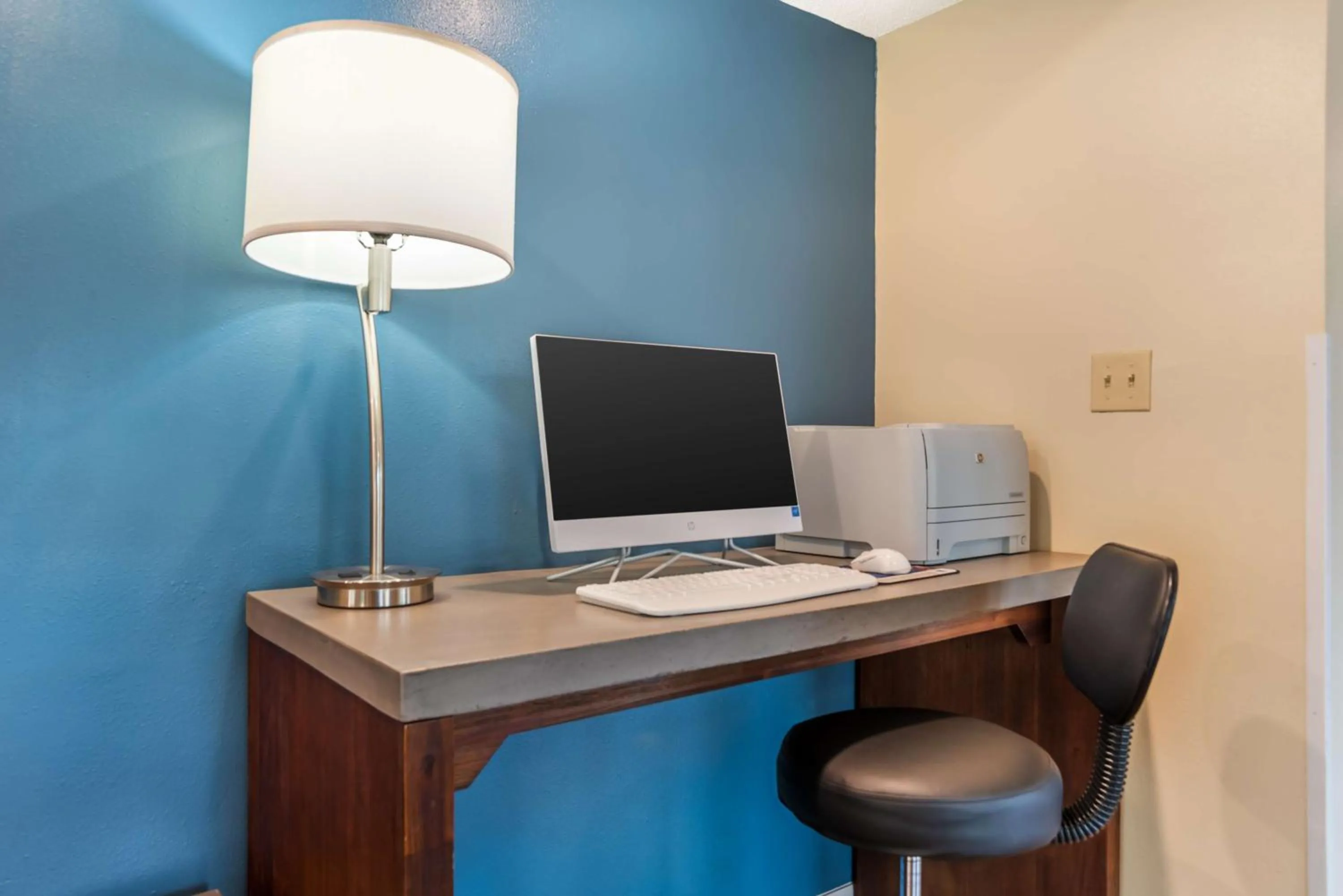 Business facilities in Best Western Oak Manor