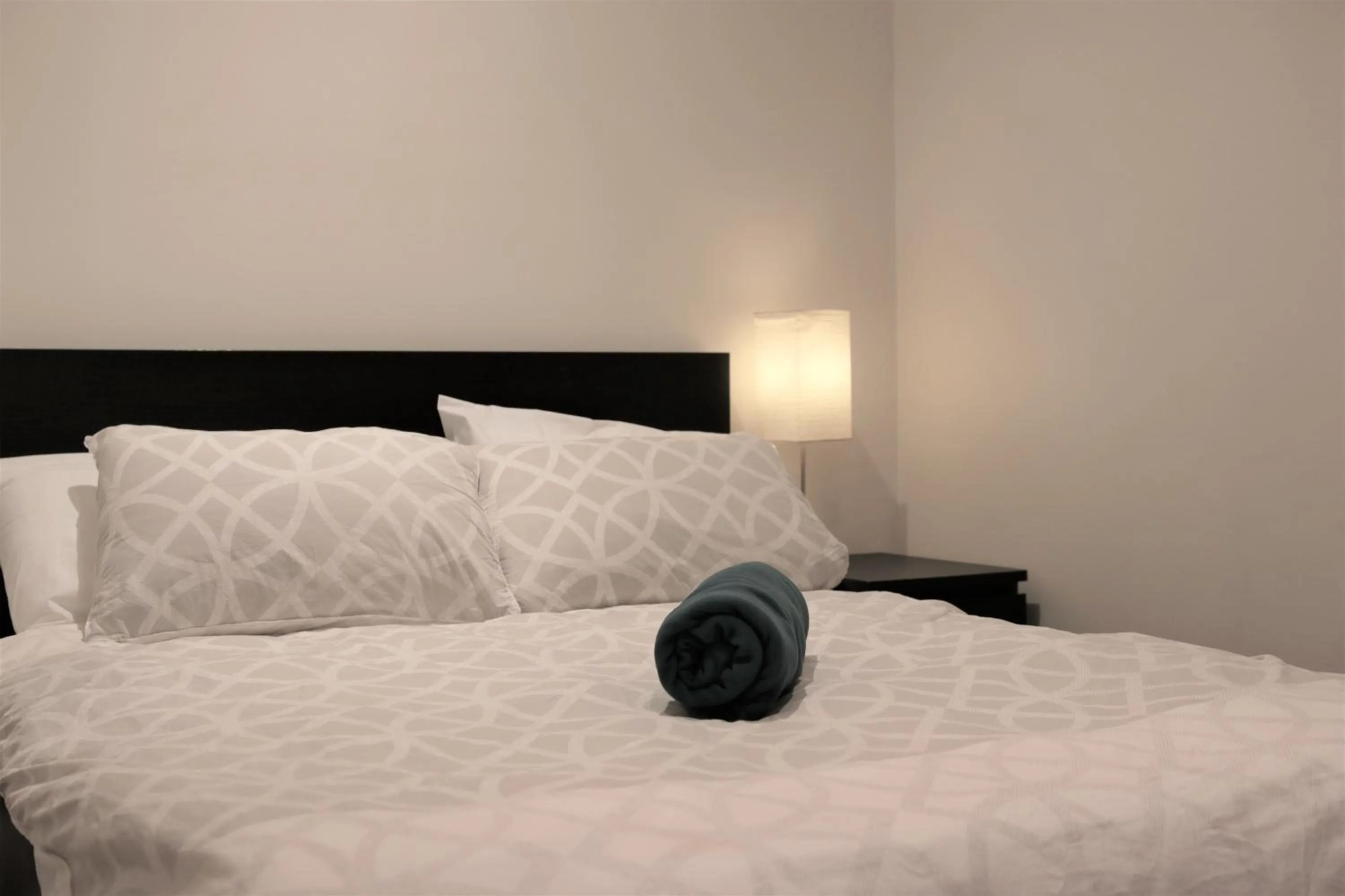 Bedroom, Bed in Readyset Apartments at Liberty