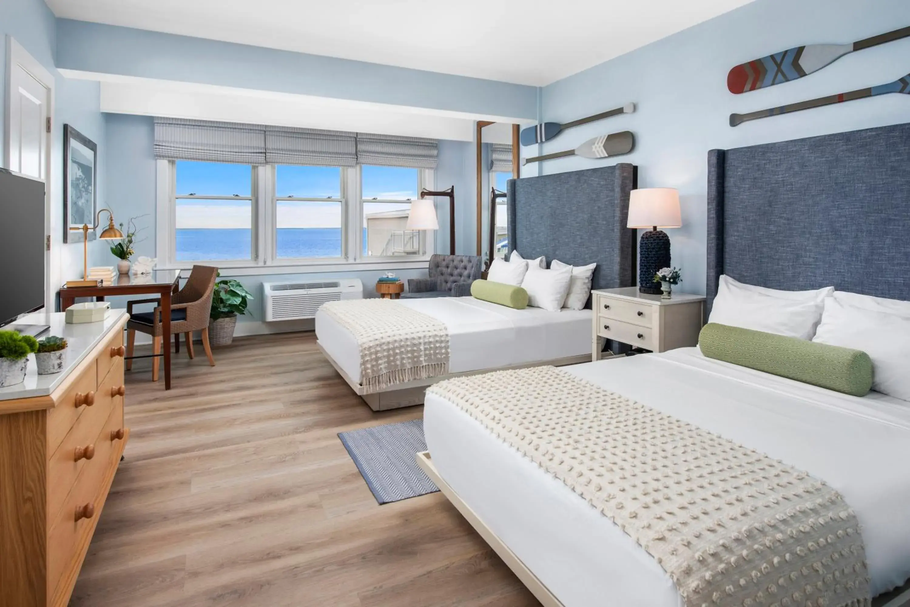 Ocean Front Double Room in Sea Crest Beach Resort Ocean Front Double Room in Sea Crest Beach Resort