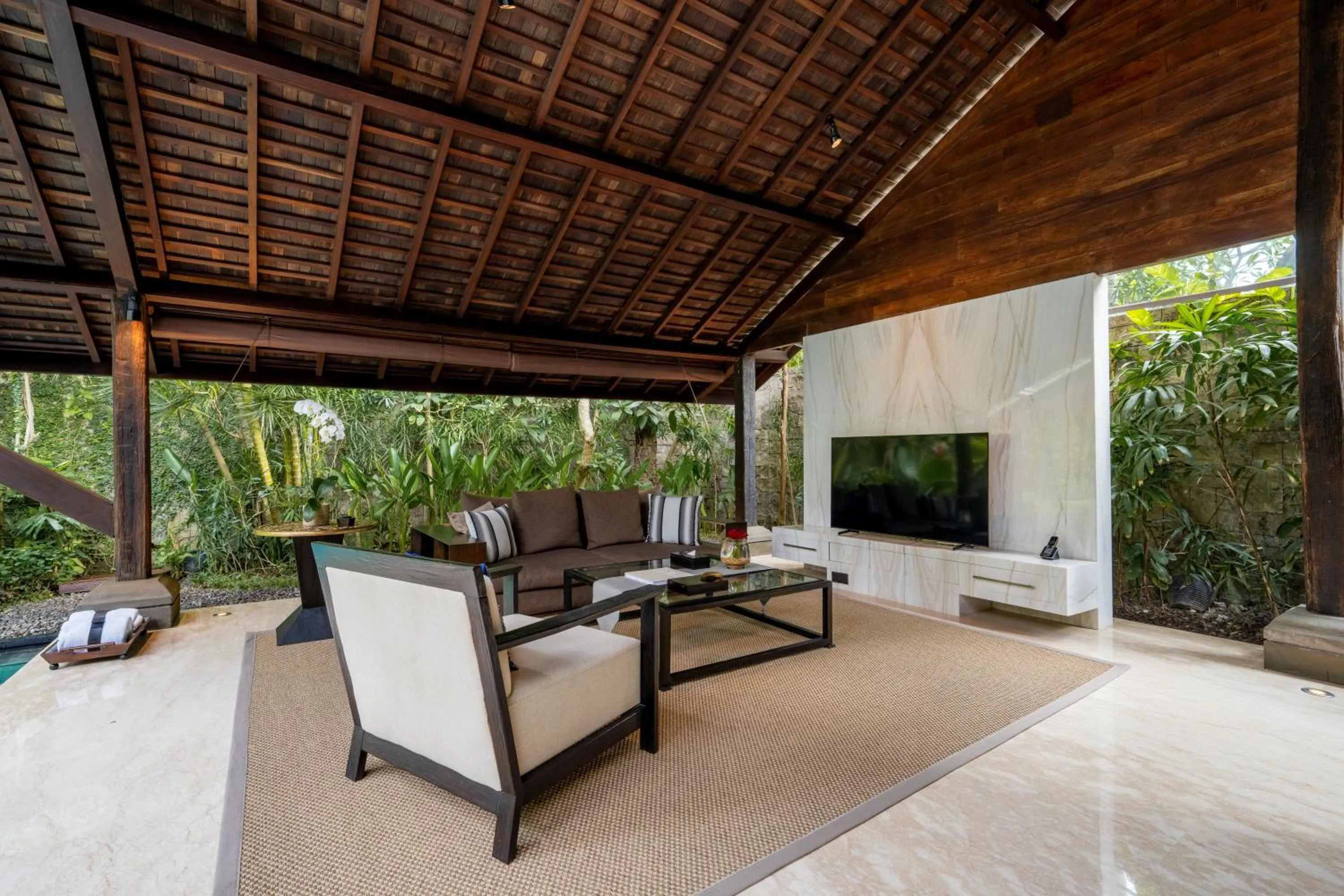 TV and multimedia in Ametis Villa Bali