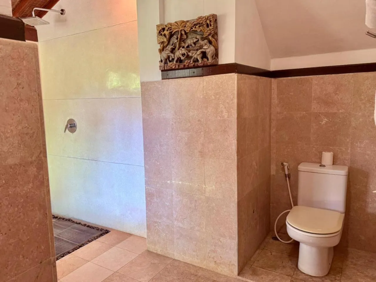 Toilet in Ananda Ubud Resort