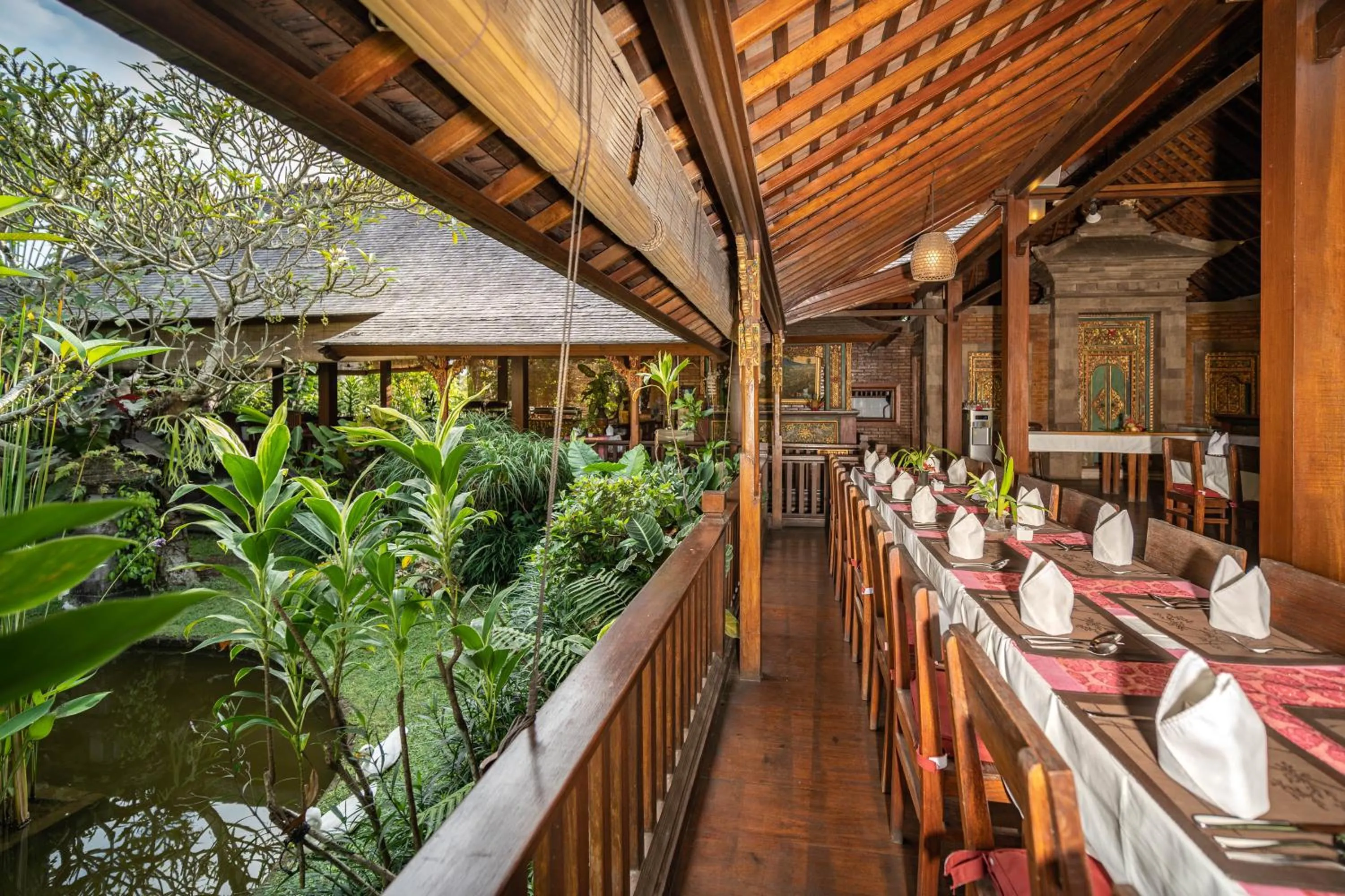 Restaurant/places to eat in Ananda Ubud Resort