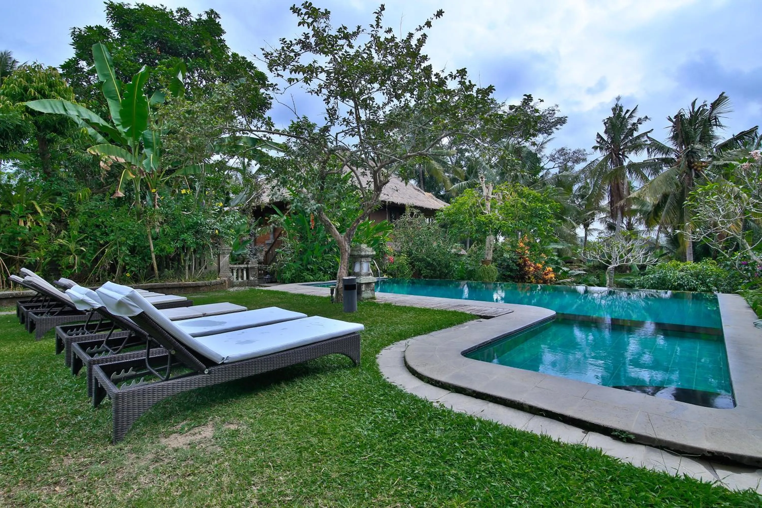 Swimming pool in Ananda Ubud Resort