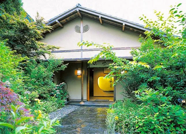 Property building in Nonohanatei komurasaki