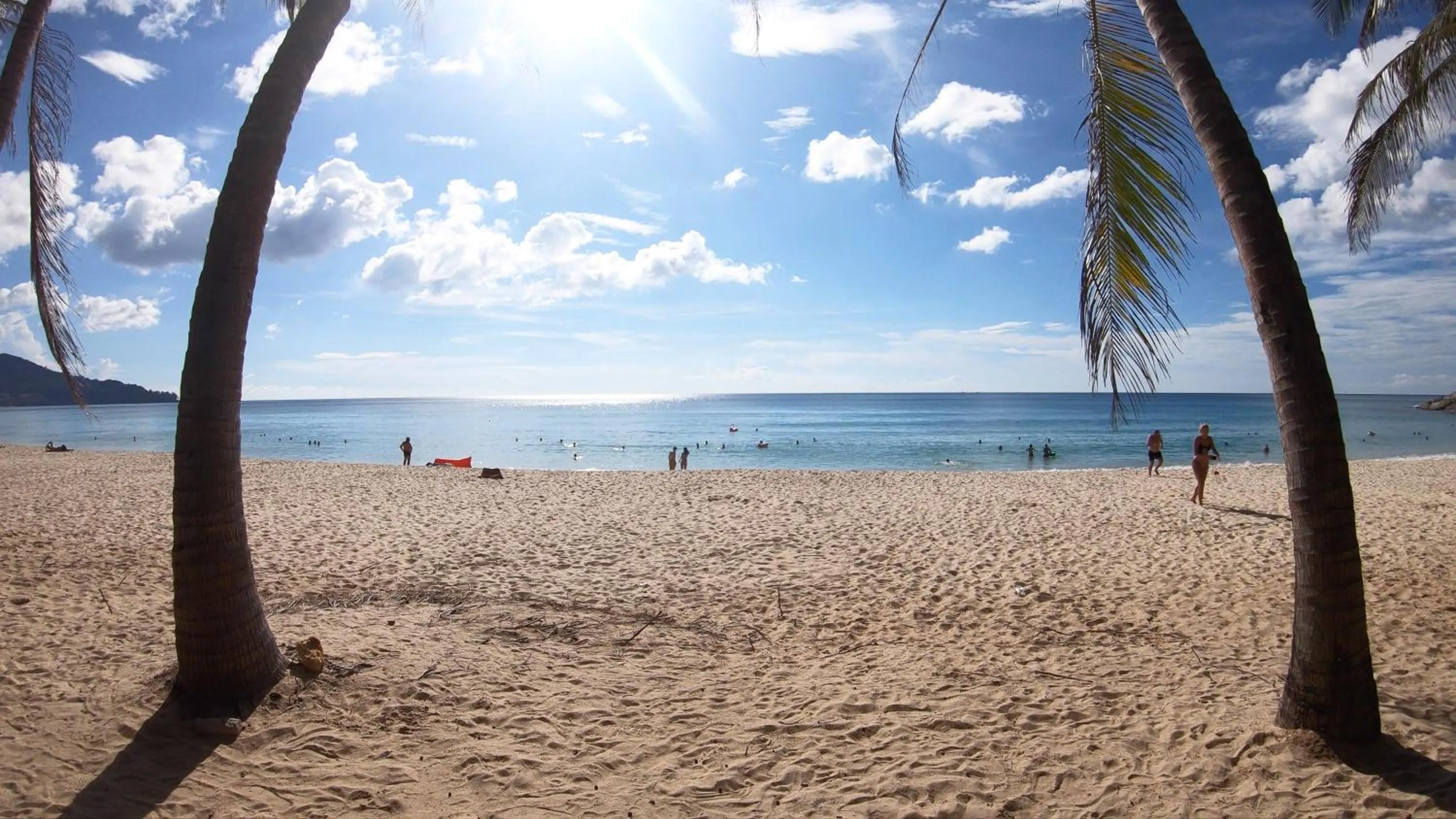 Beach in Destination Resorts Phuket Surin Beach - SHA Extra Plus