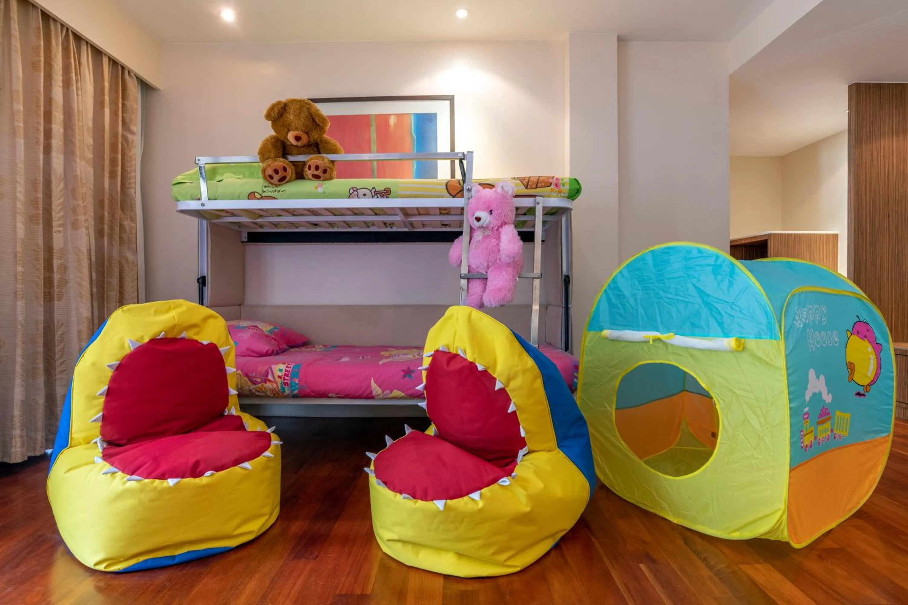 Decorative detail in Destination Resorts Phuket Surin Beach - SHA Extra Plus