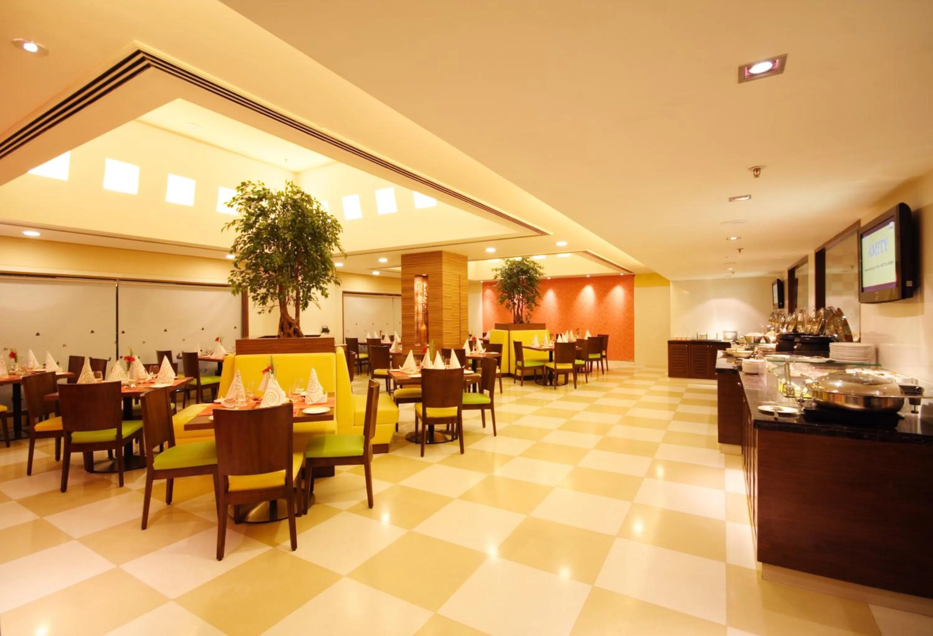 Restaurant/places to eat in Aditya Hometel