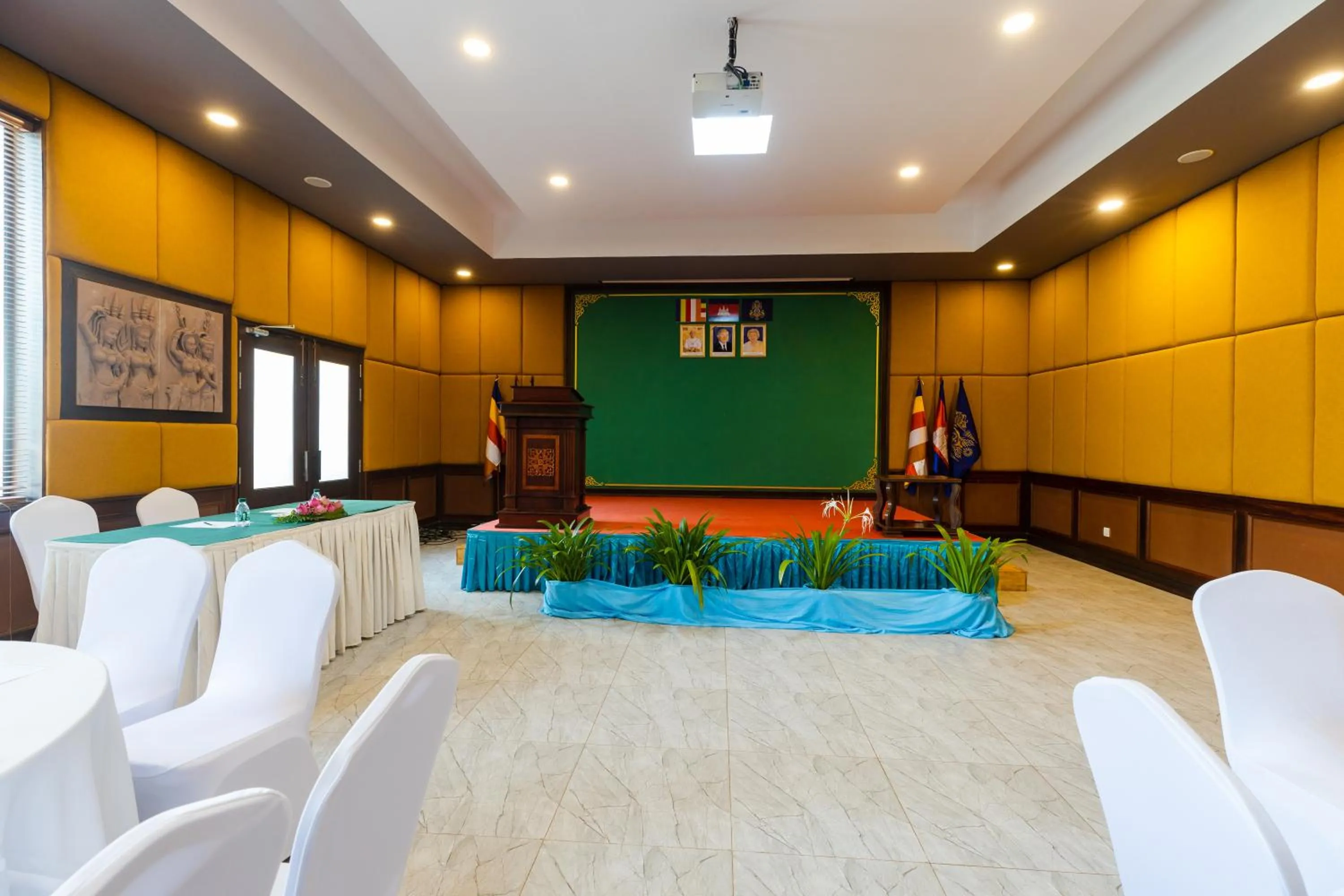 Meeting/conference room in Green Amazon Residence