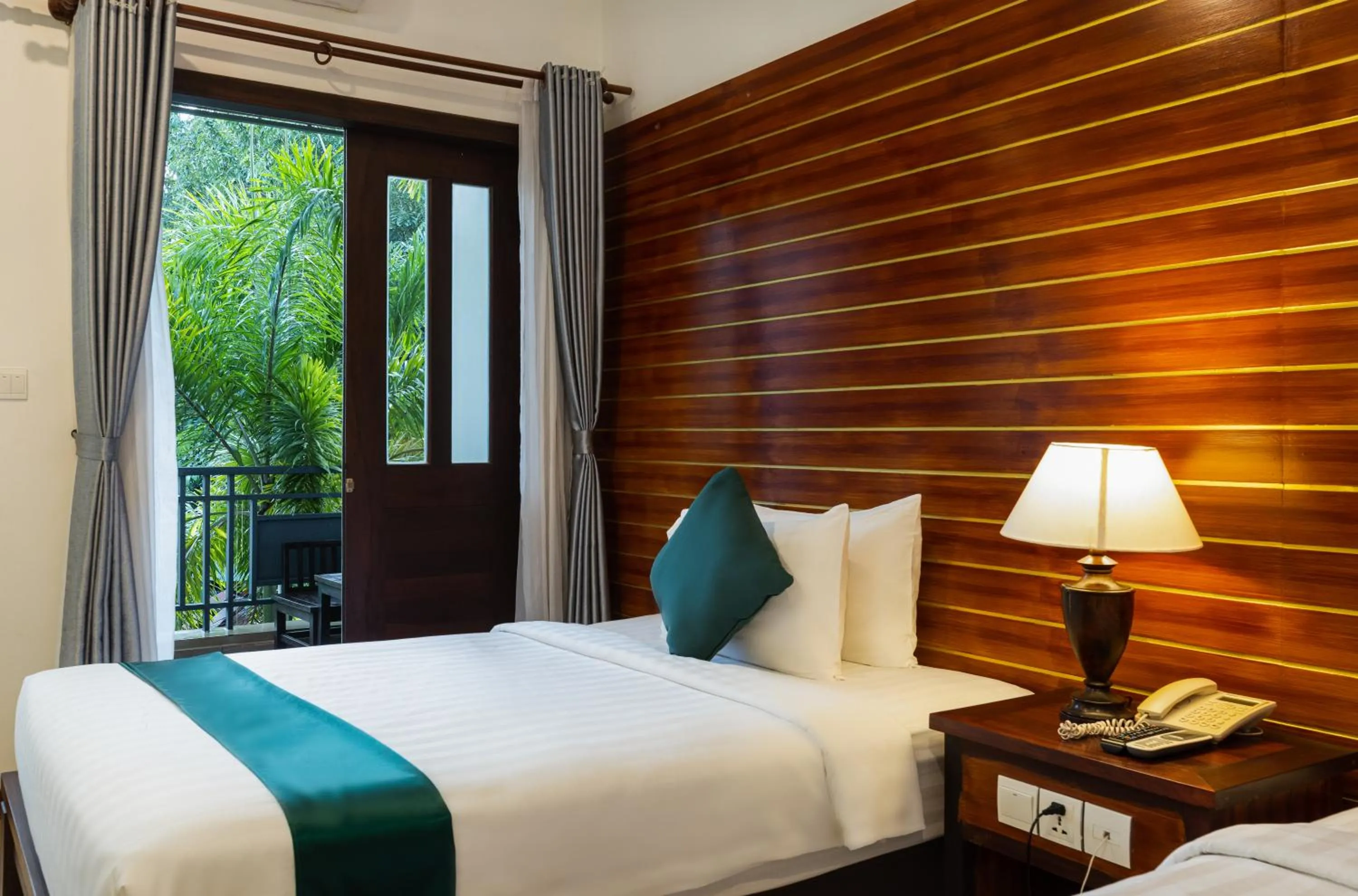 Bedroom, Bed in Green Amazon Residence