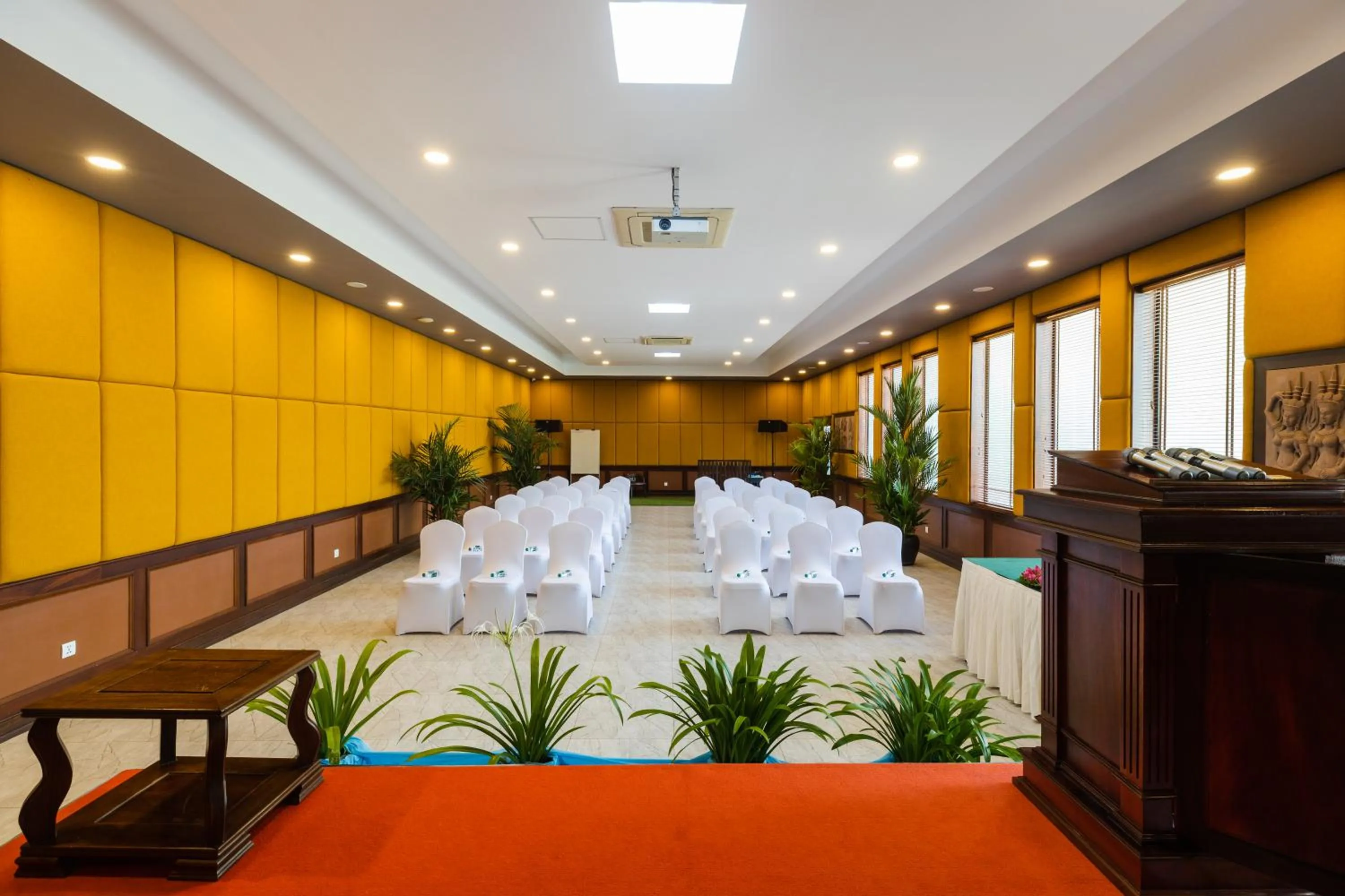 Meeting/conference room in Green Amazon Residence
