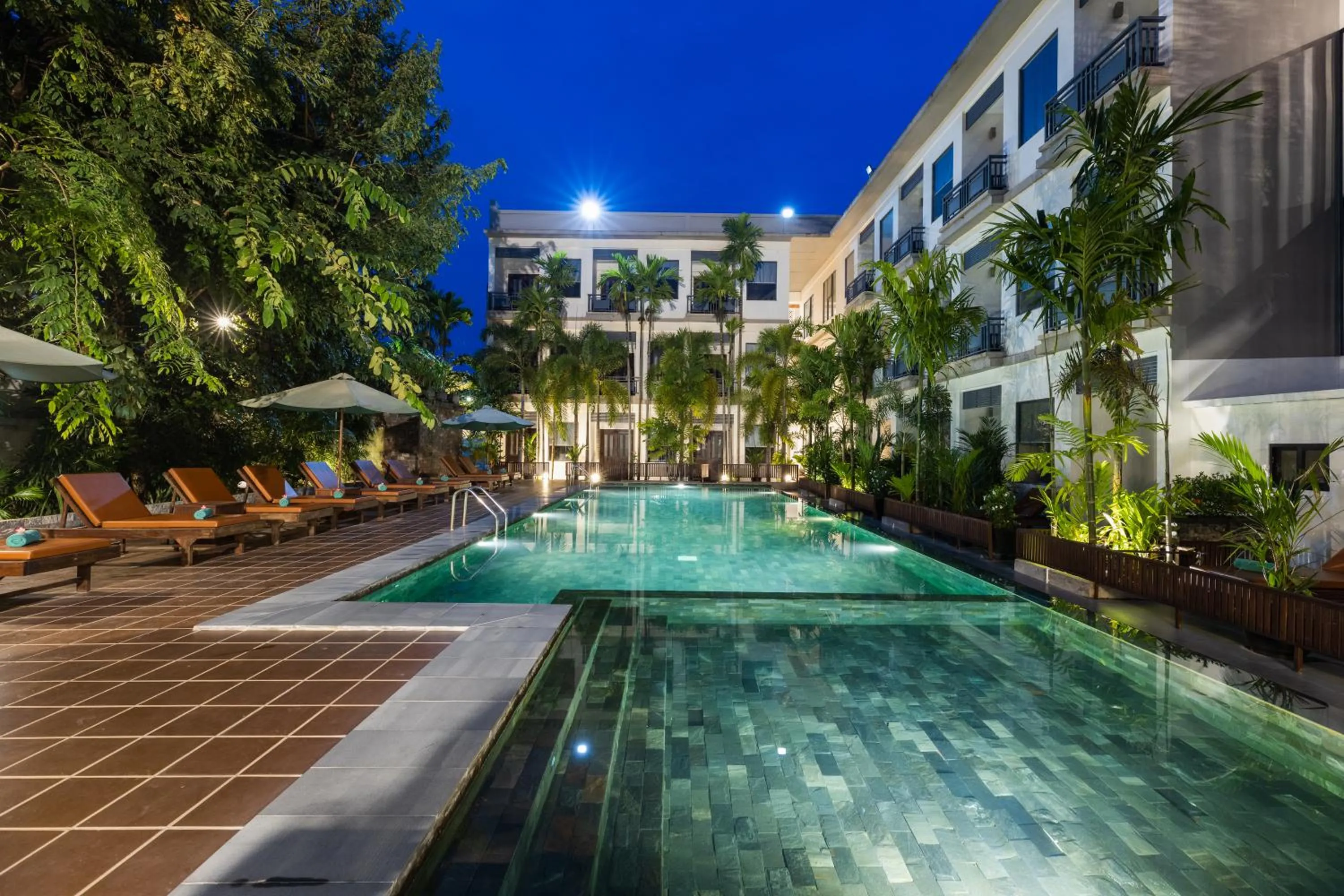 Swimming pool in Green Amazon Residence