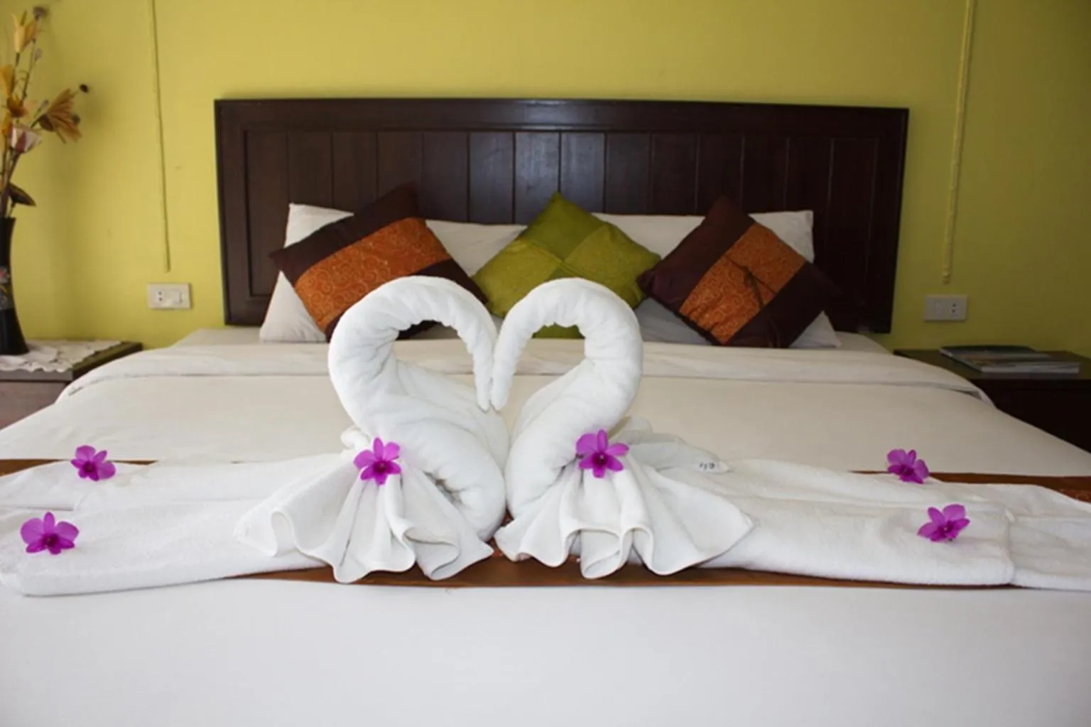 Bedroom, Bed in Koh Kwang Seaview