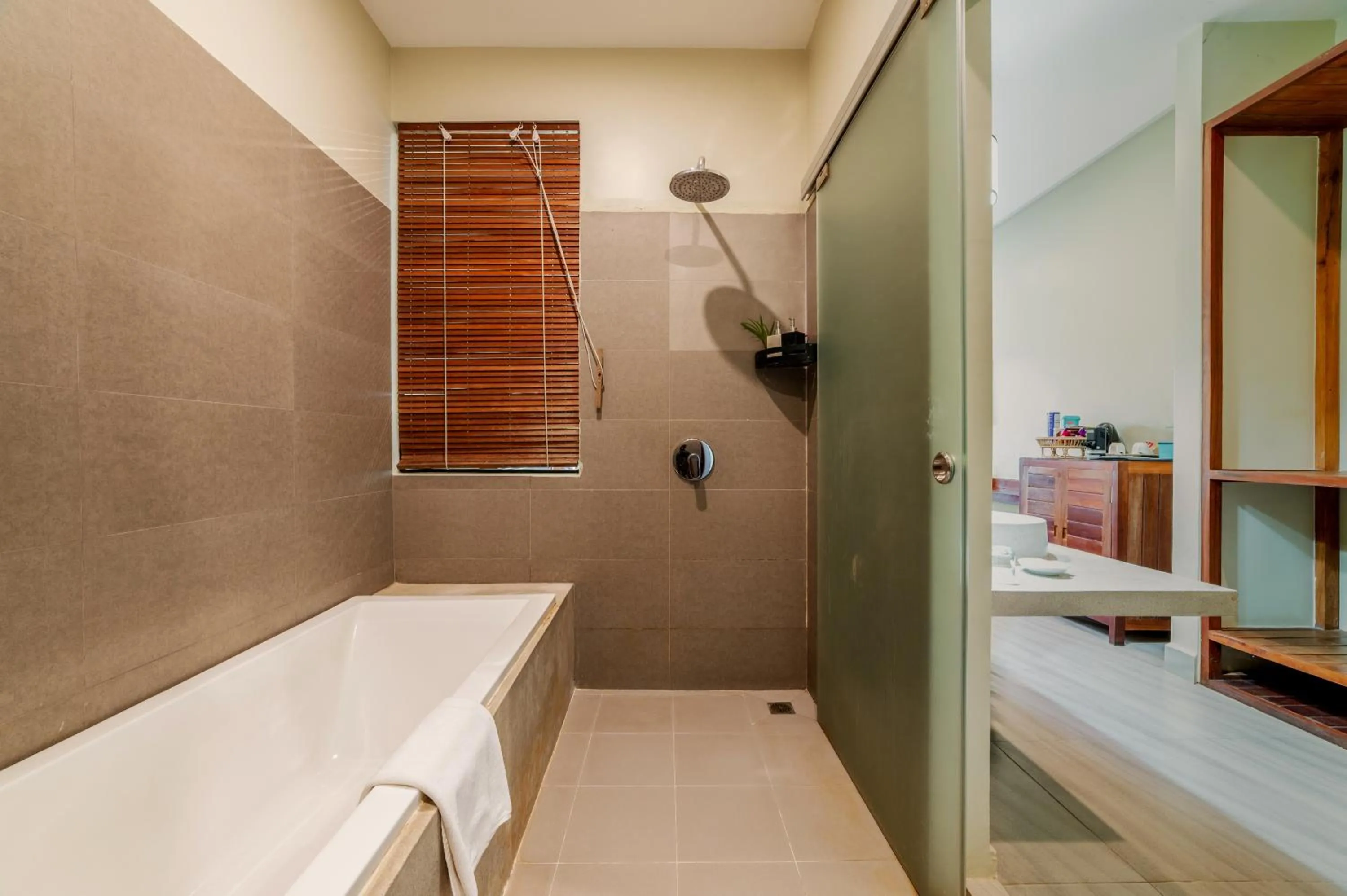 Shower in Bayon Modern Residence