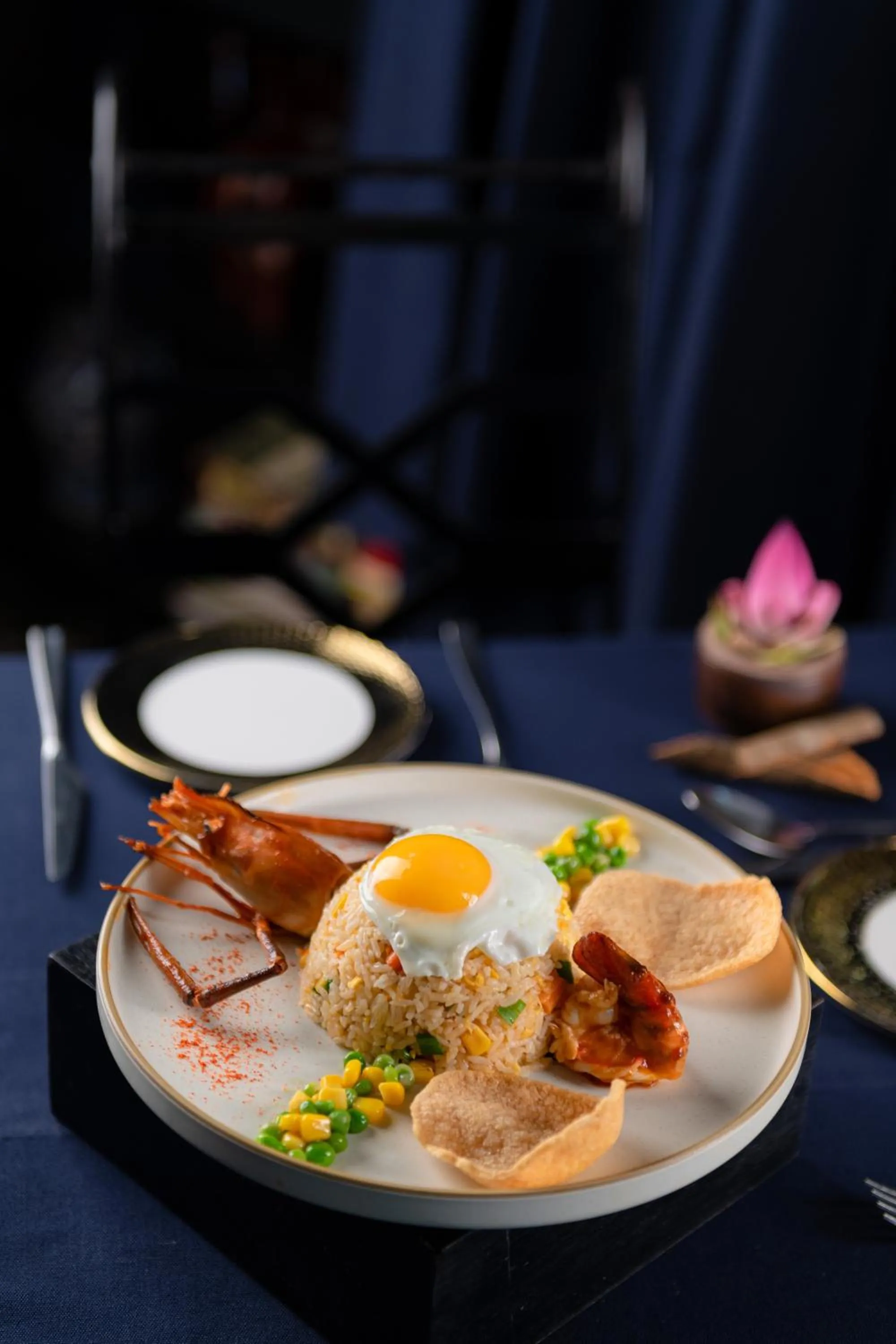 Food in Bayon Modern Residence