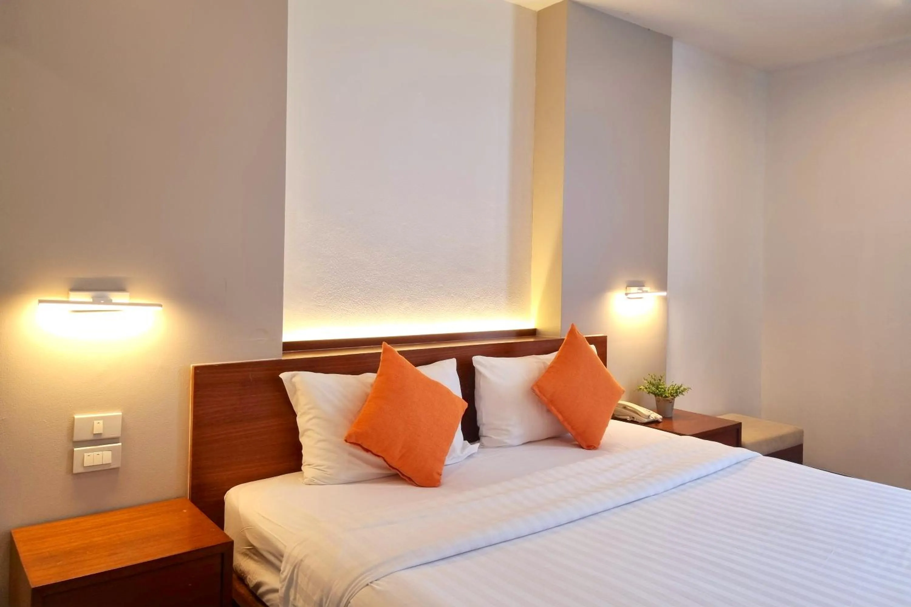 Bed in Lantana Resort Hotel Bangkok