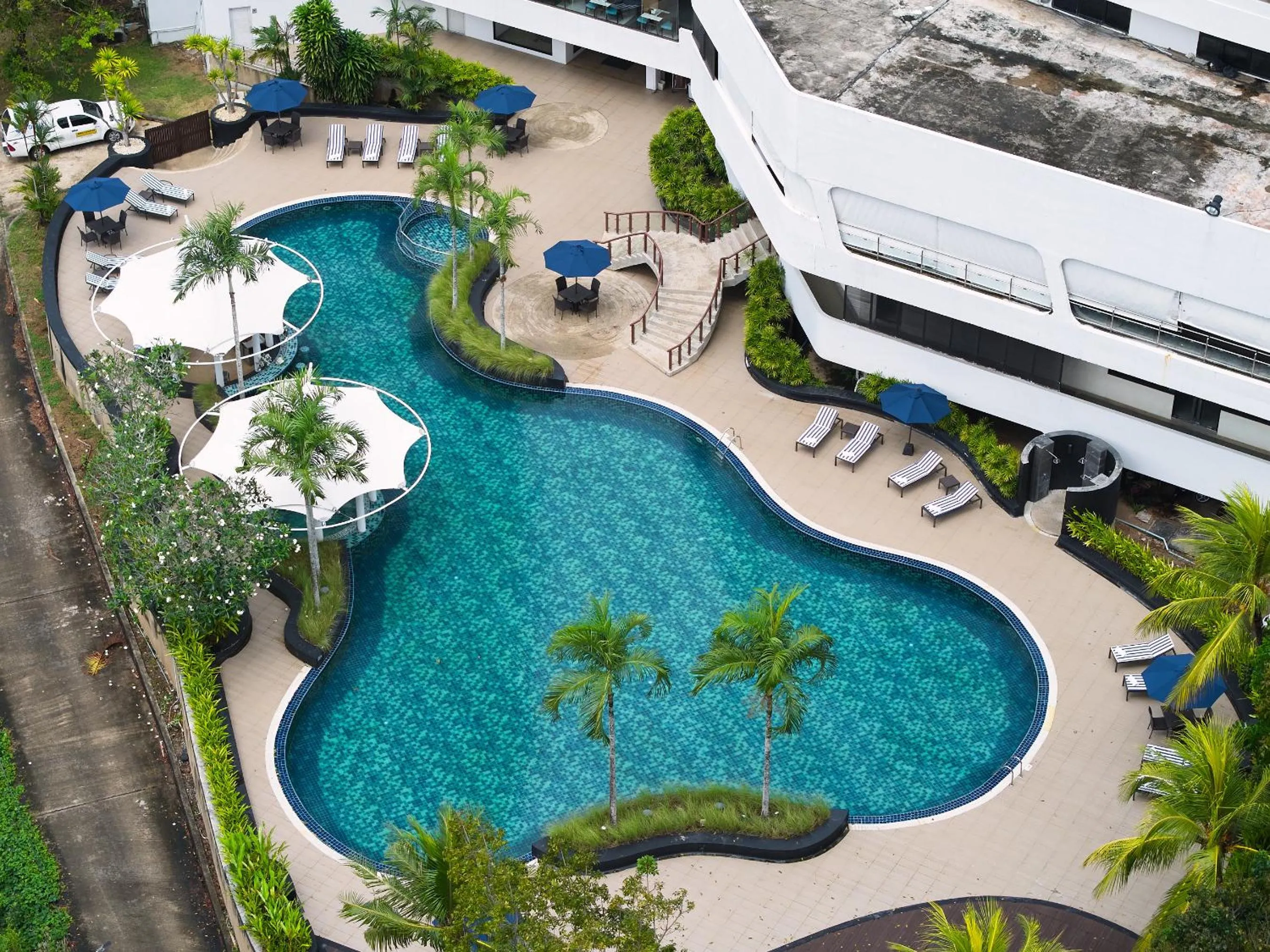 Swimming pool in Rua Rasada Hotel - The Ideal Venue for Meetings & Events