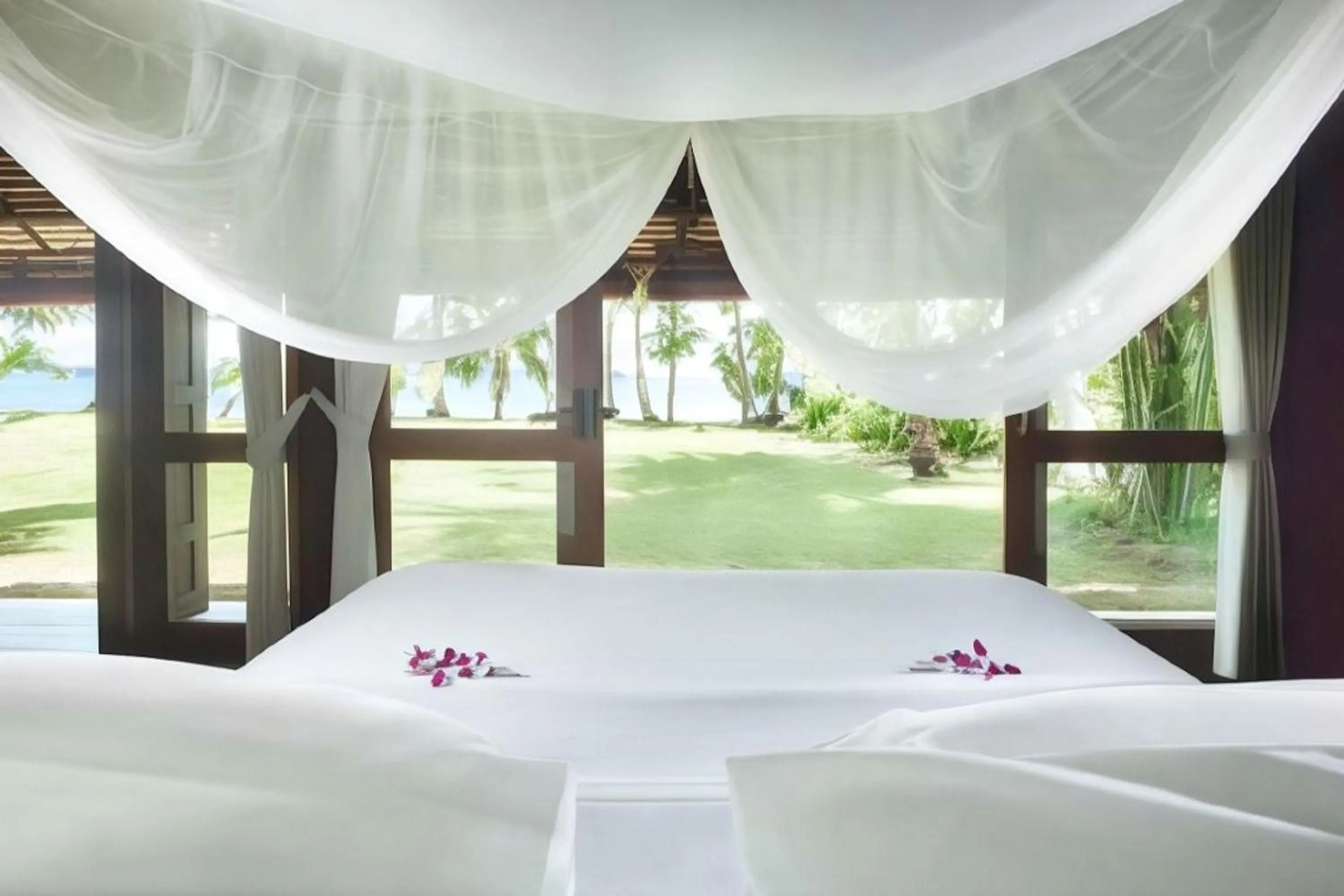 Bed in Koyao Island Resort