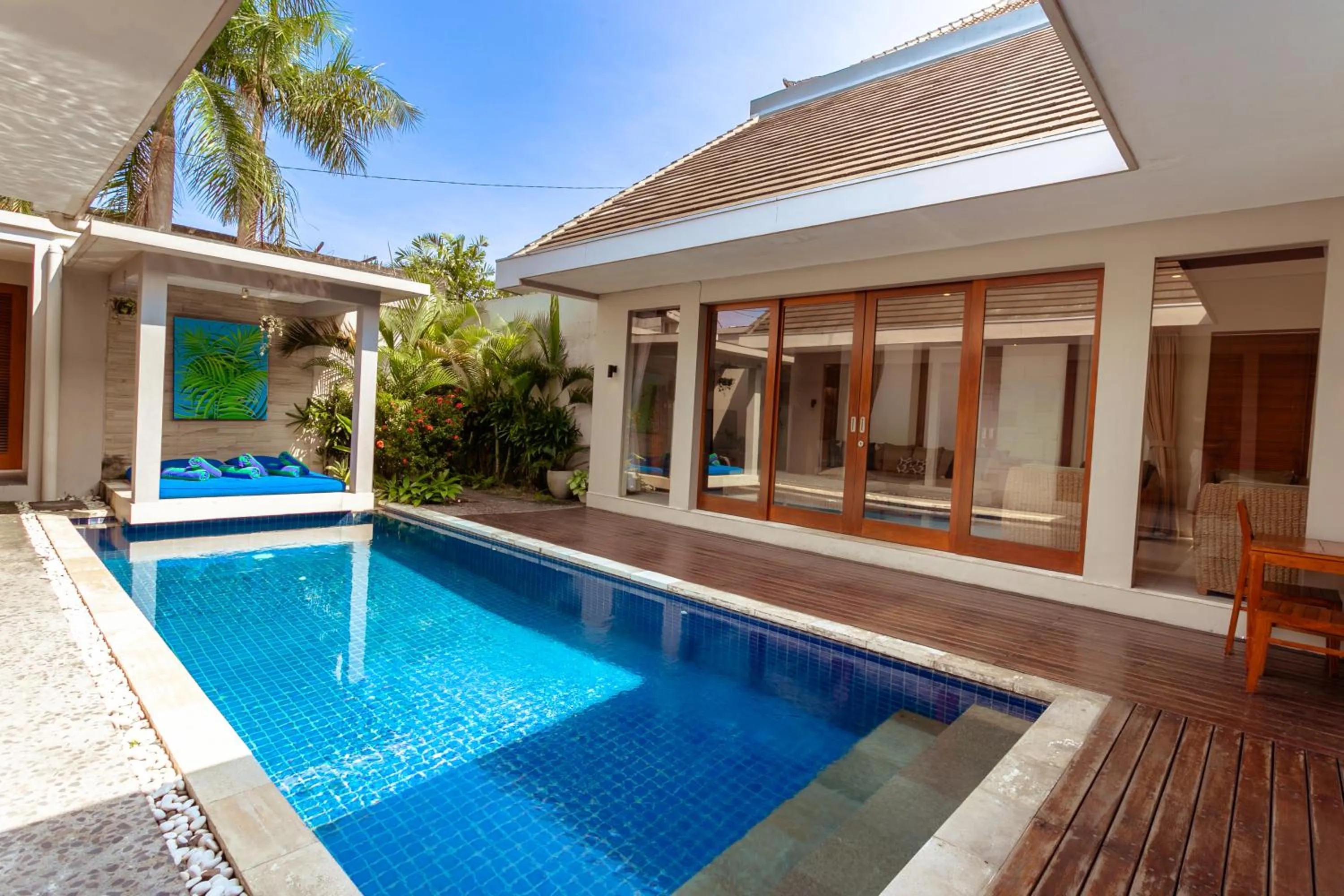 Swimming pool in Bali Easy Living Canggu