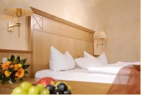Bed in Hotel Schwanen Kälberbronn
