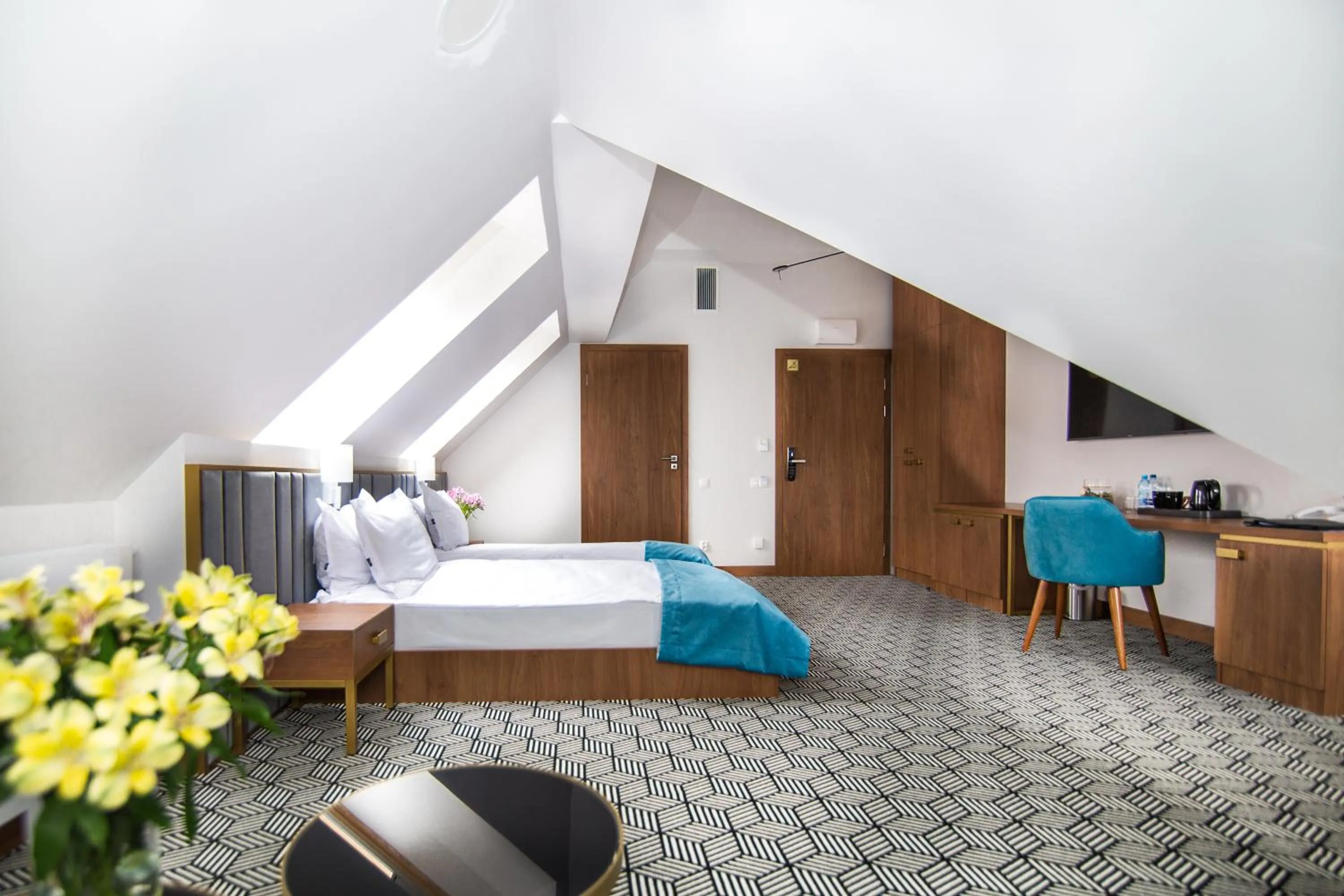 Photo of the whole room, Bed in Platinum Residence Boutique