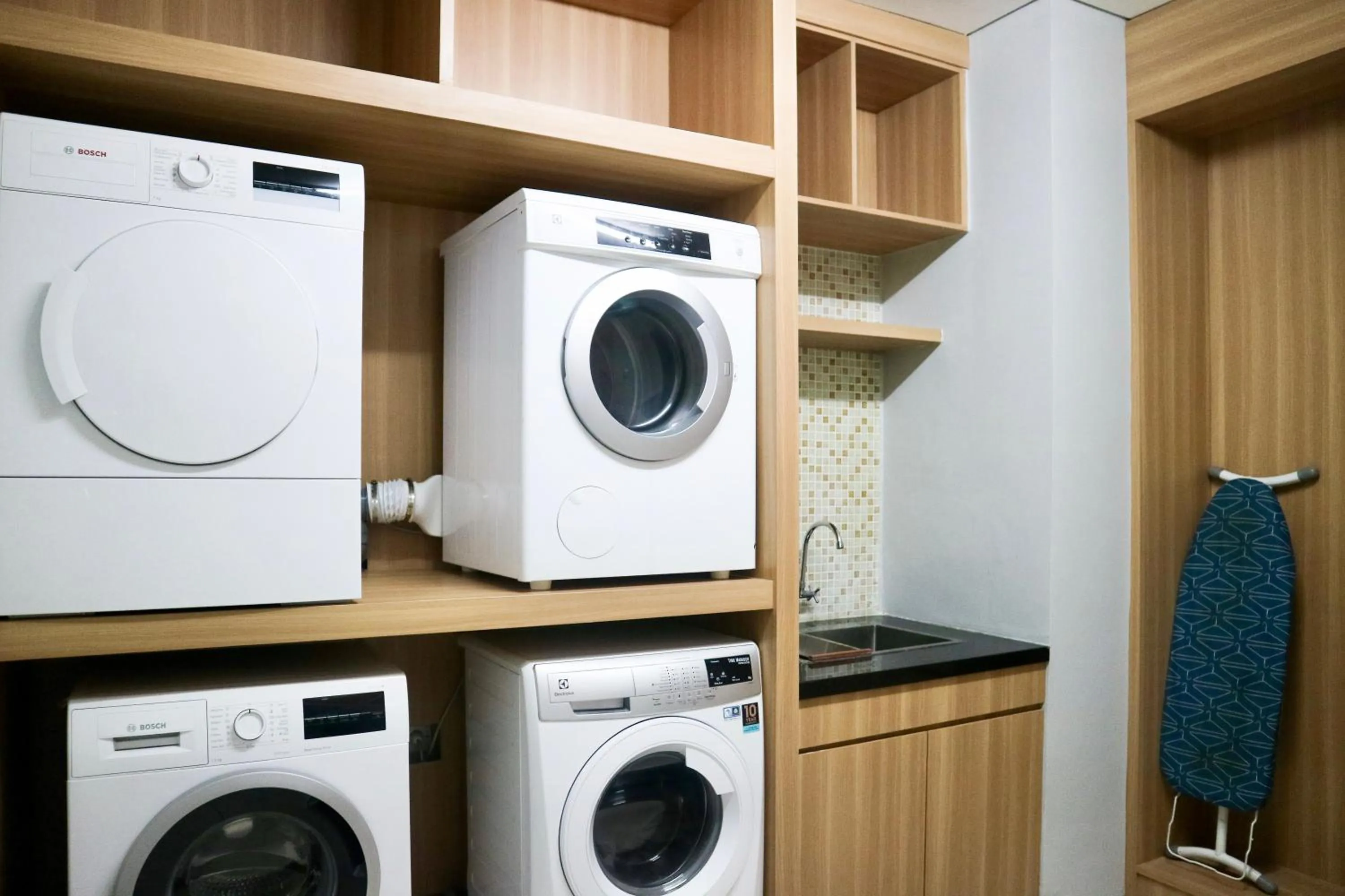 Area and facilities in Juno Jatinegara Jakarta