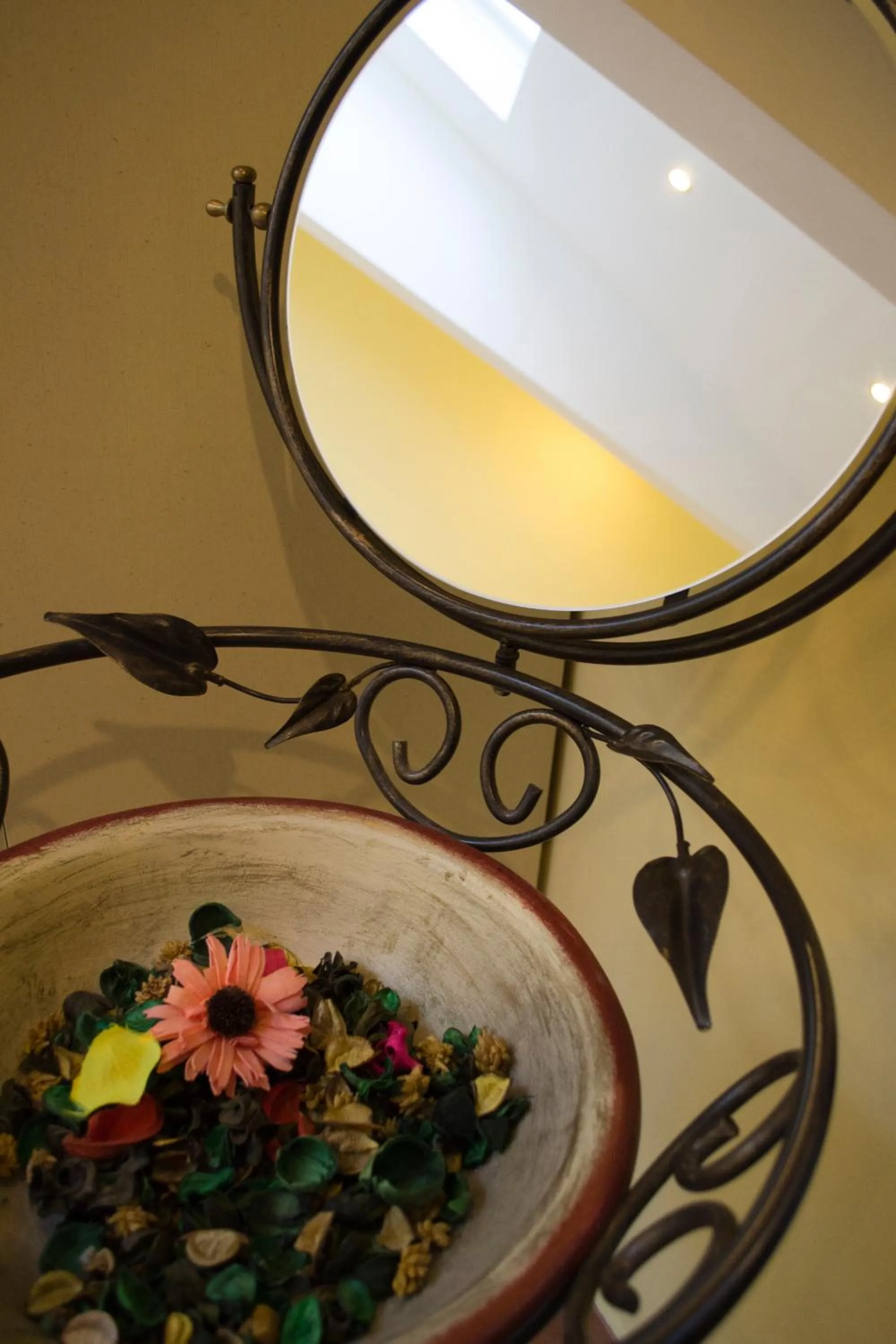 Decorative detail in La Gemma