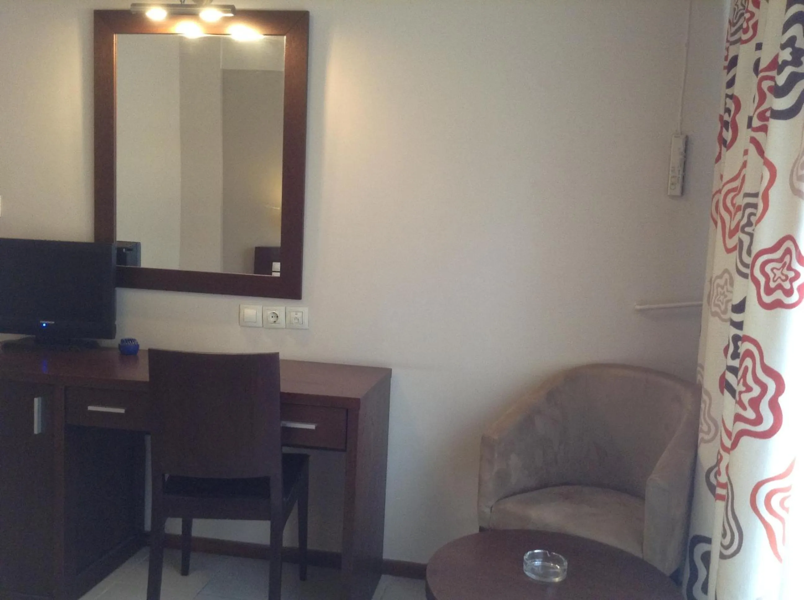 Photo of the whole room in Hotel Electra