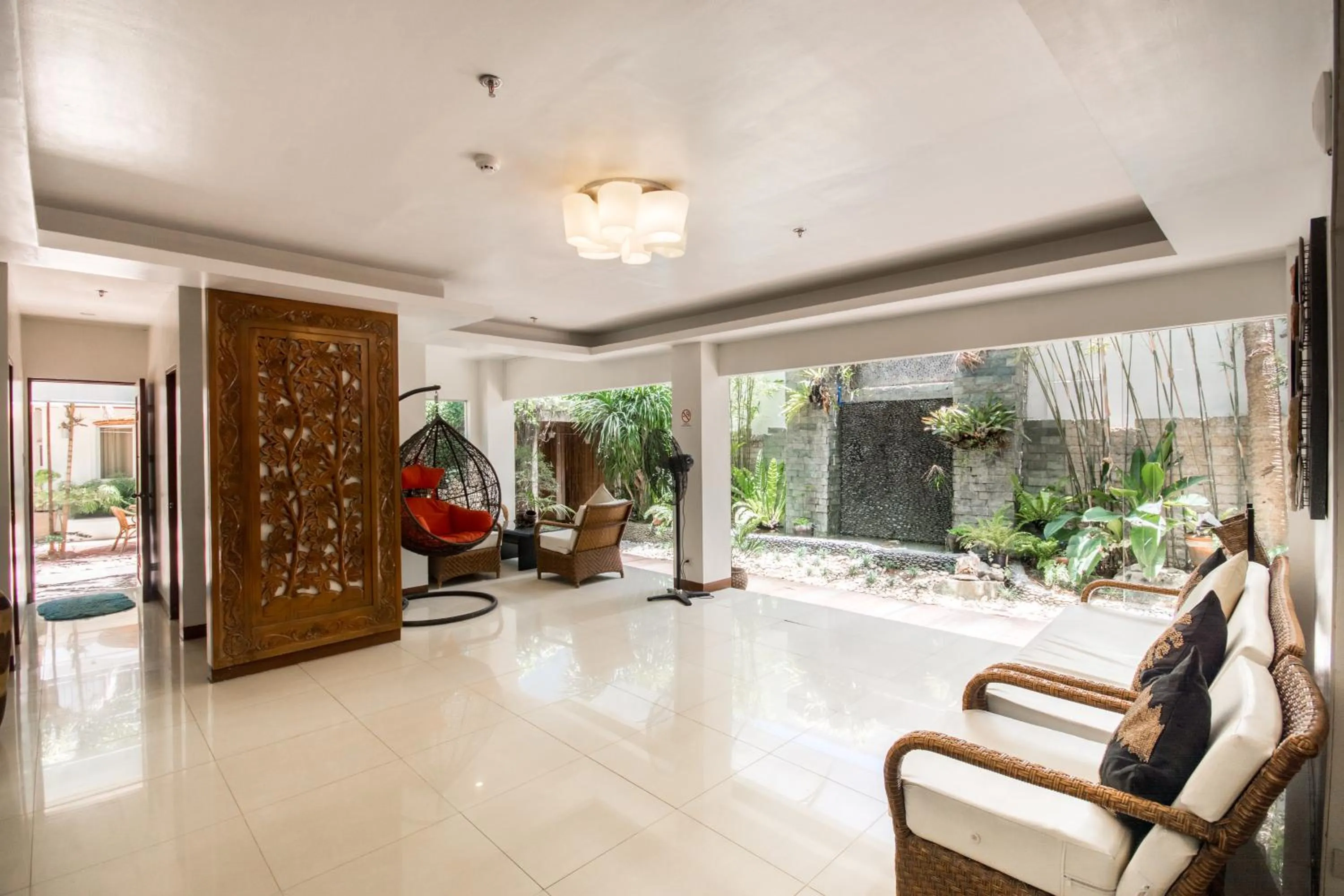 Property building in Sur Beach Resort Boracay