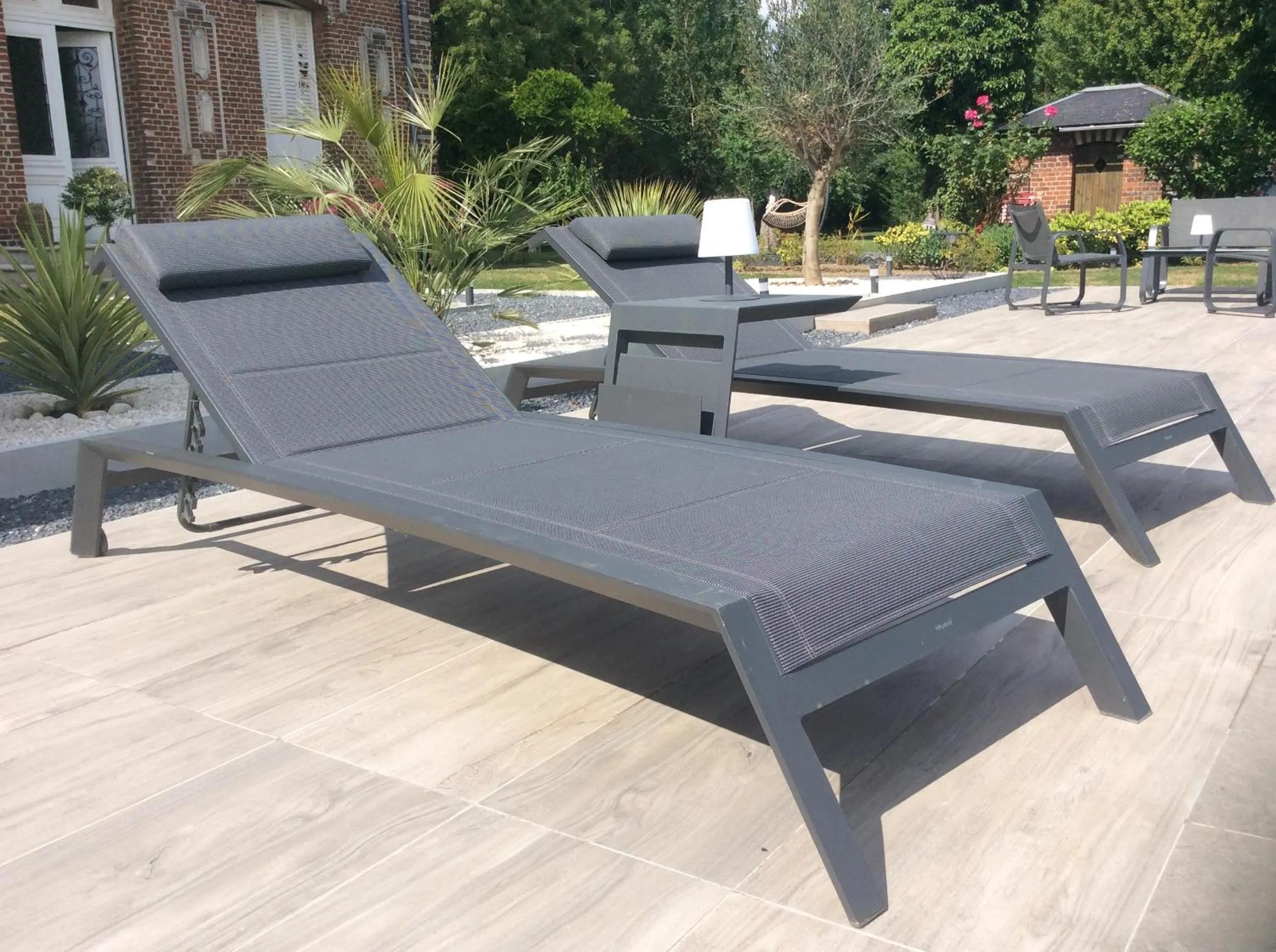 Swimming pool in L'hostellerie du chateau