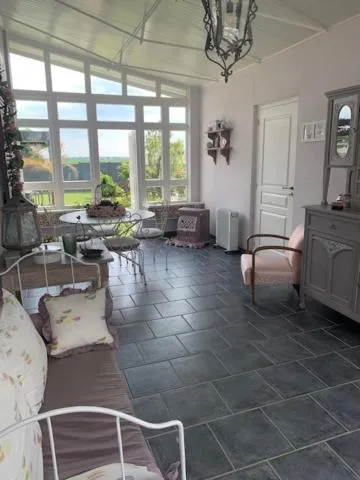 Seating area in L'hostellerie du chateau