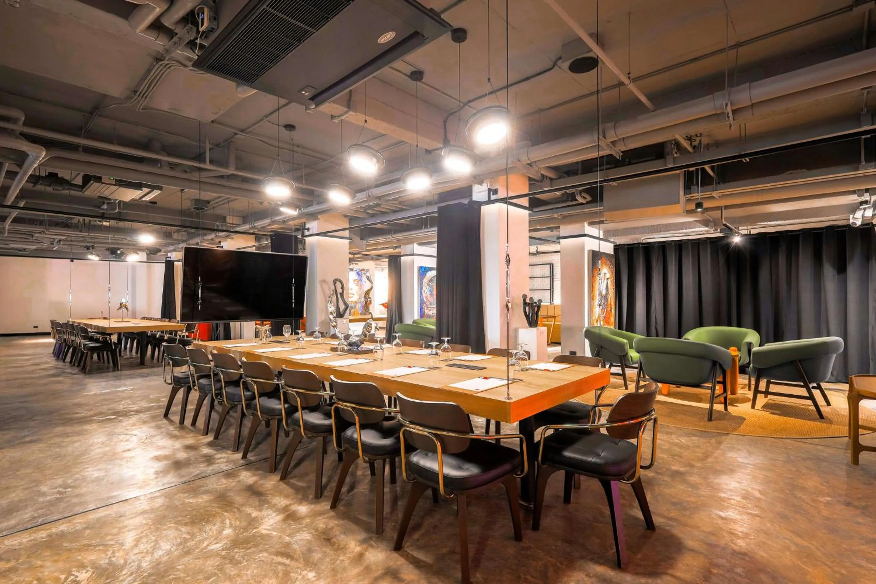 Business facilities in Radisson RED Phuket Patong Beach