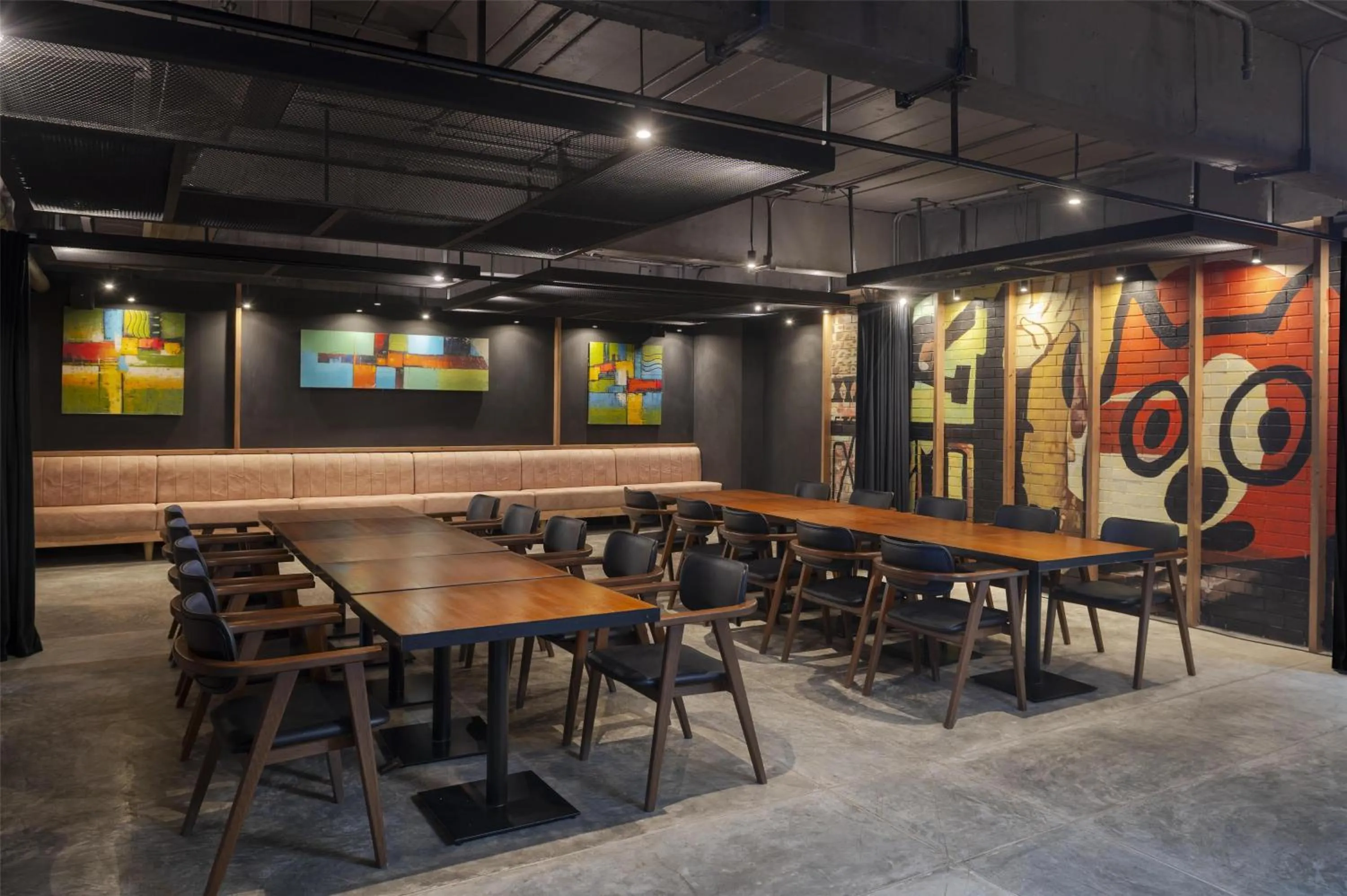 Restaurant/places to eat in Radisson RED Phuket Patong Beach