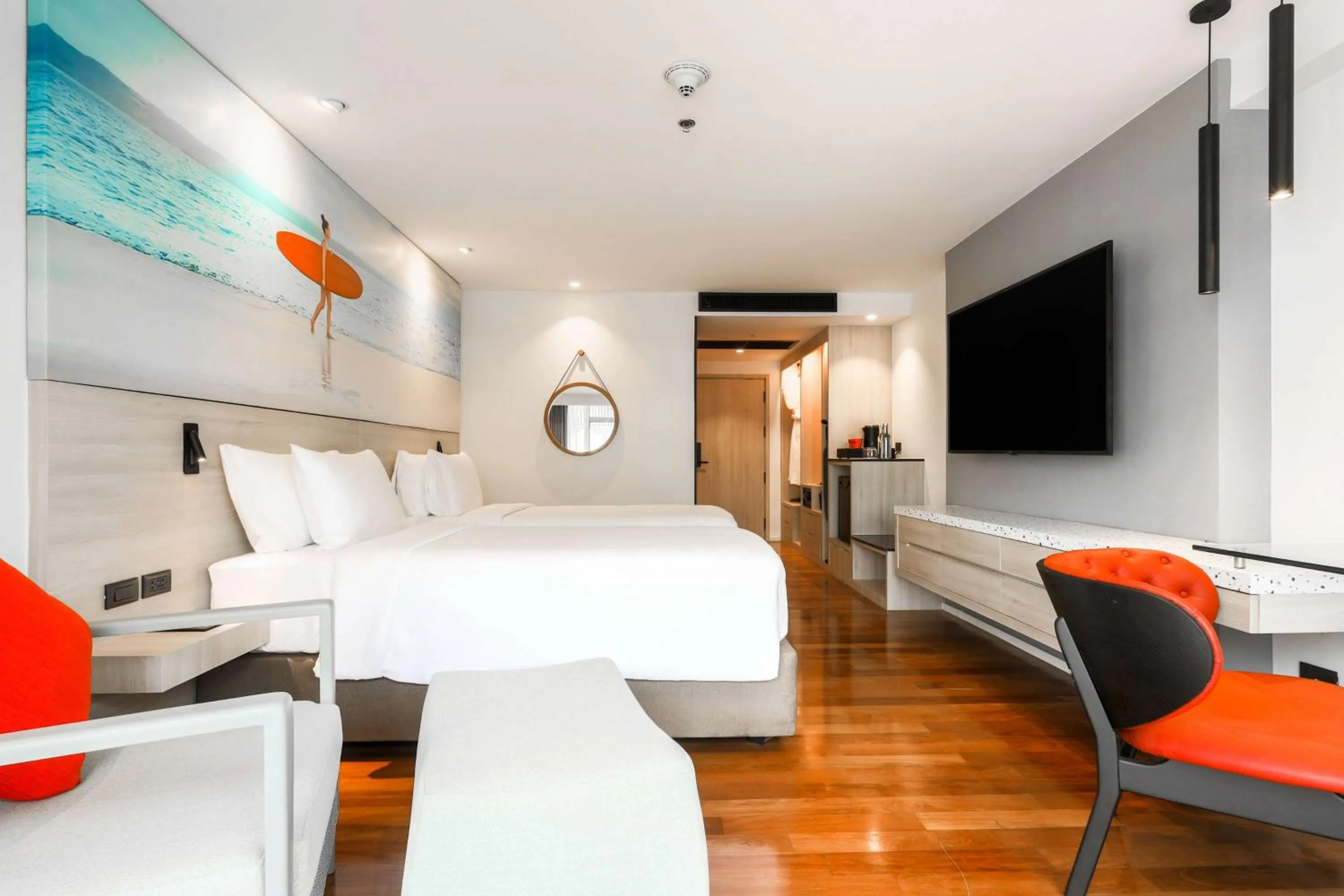 Bedroom, Bed in Radisson RED Phuket Patong Beach