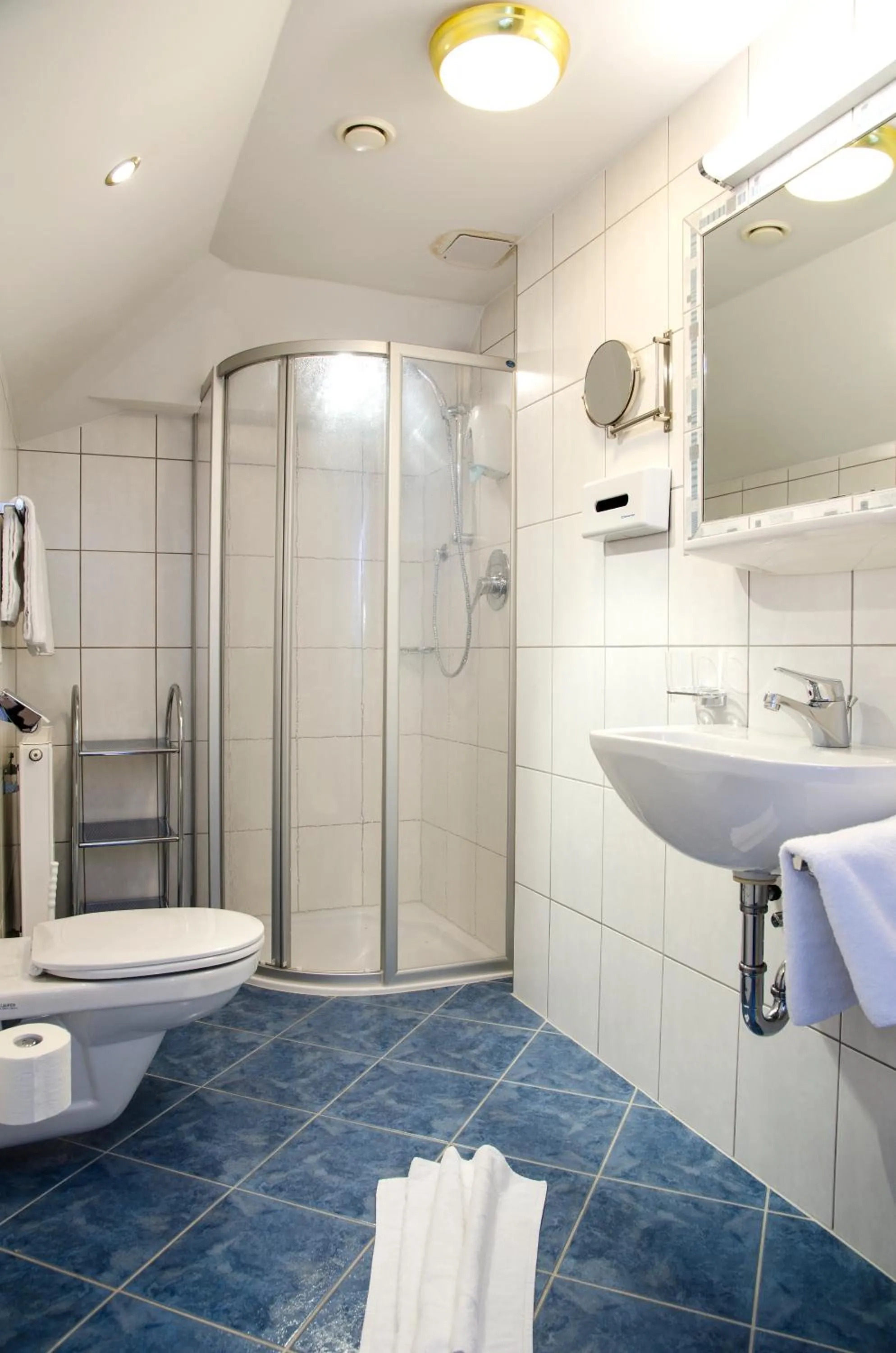 Bathroom in Hotel Idhof