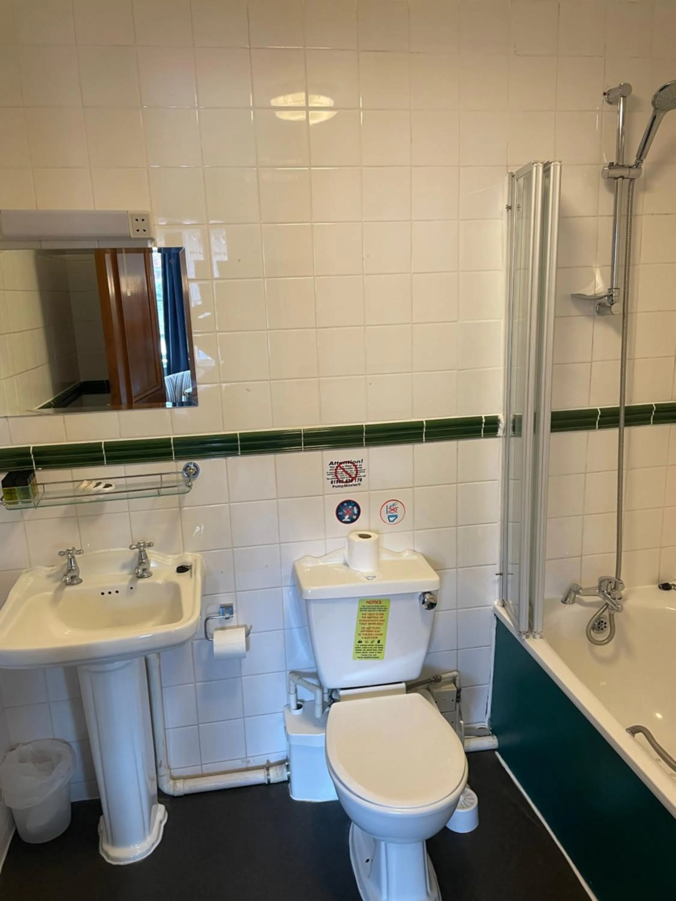 Bathroom in The Olde Swan Hotel