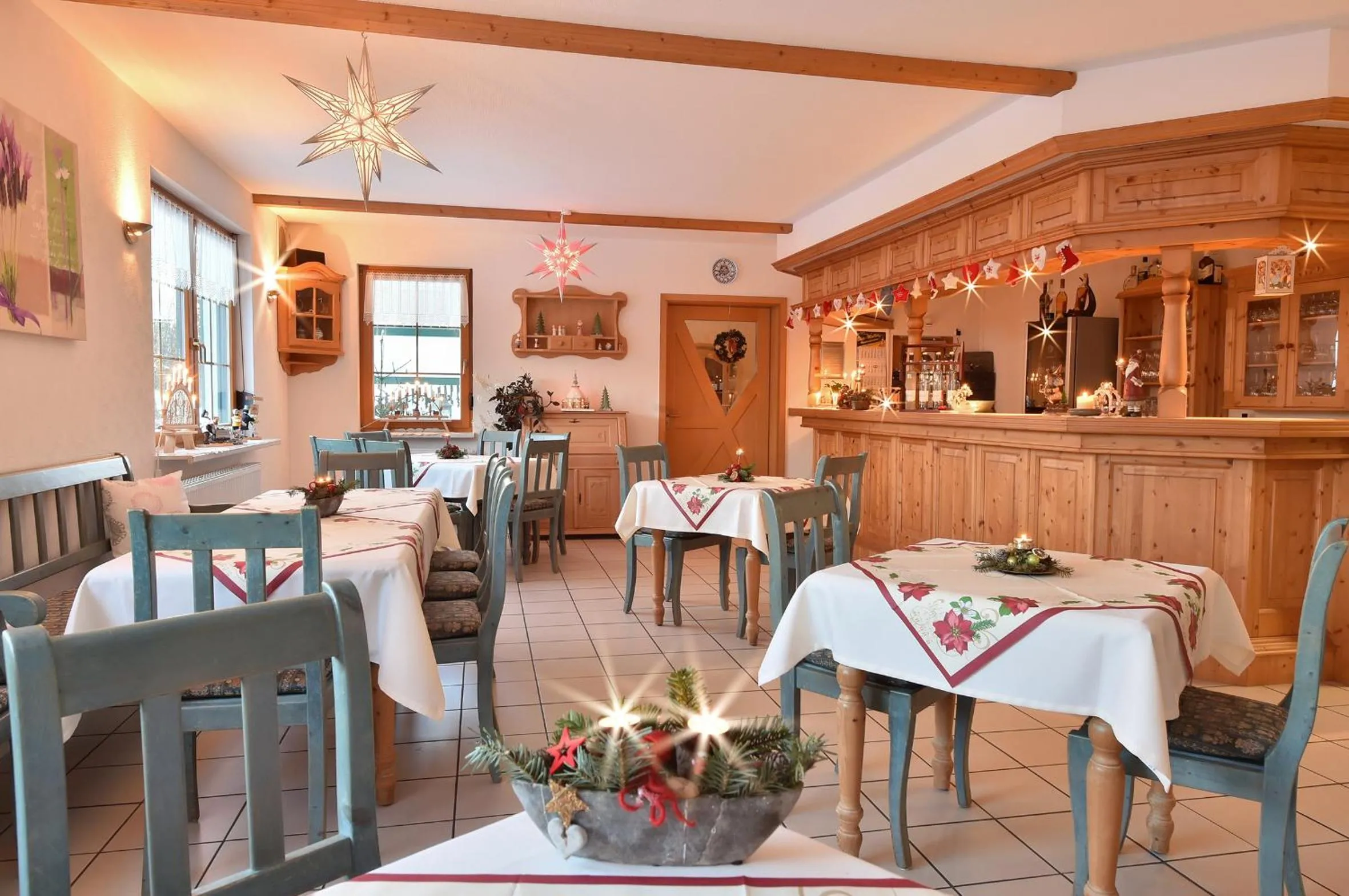 Restaurant/places to eat in Landhotel Jungbrunnen