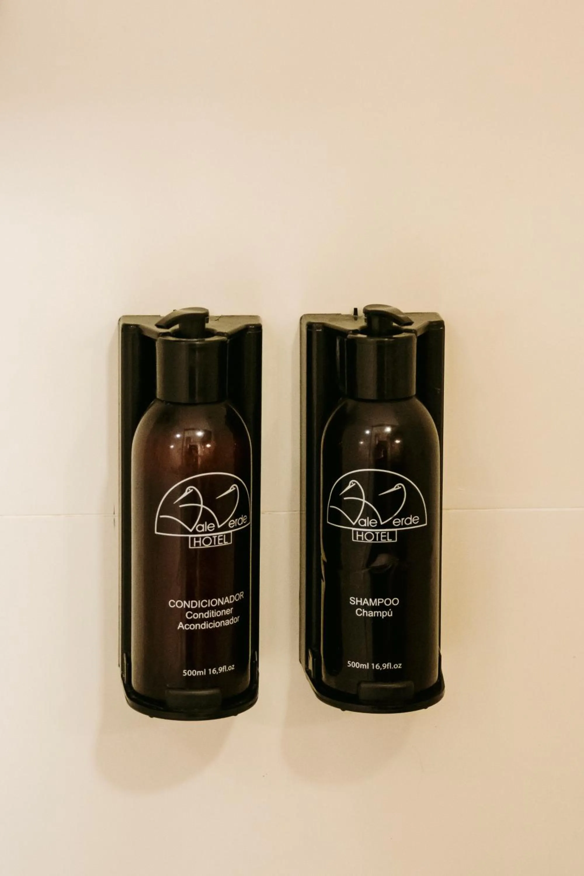 Bathroom in Hotel Vale Verde